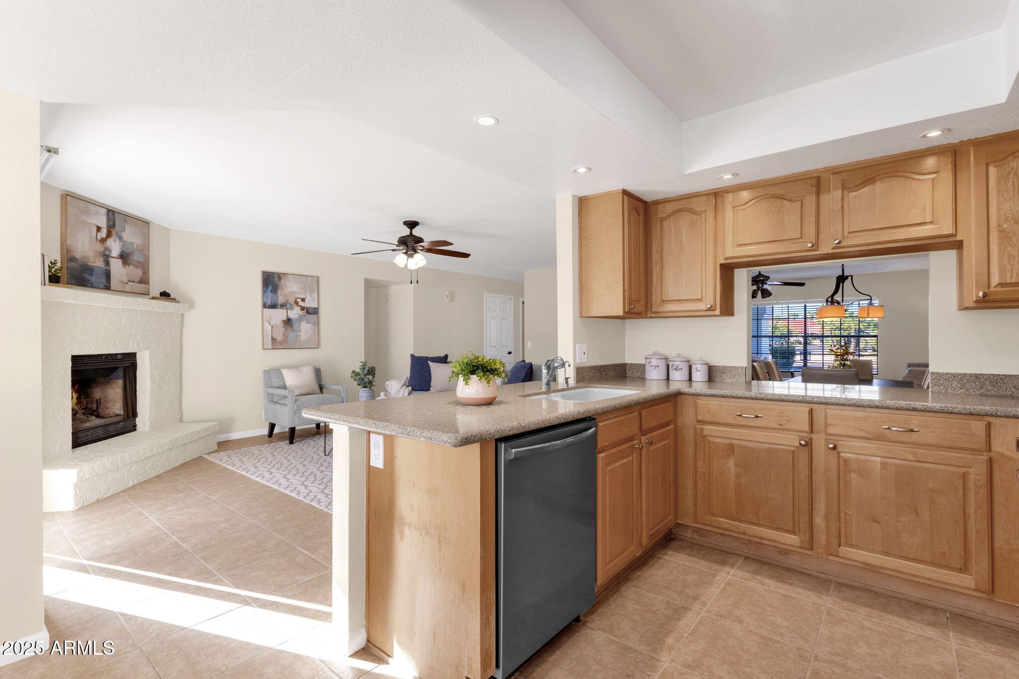 4307 E GREENWAY Lane