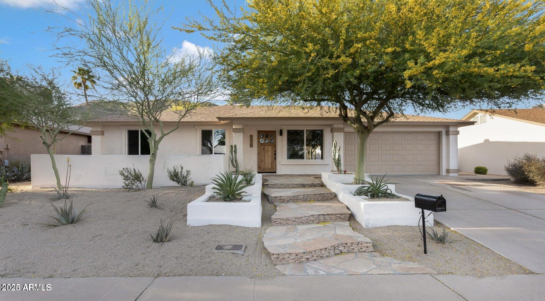 4324 E SUNRISE Drive