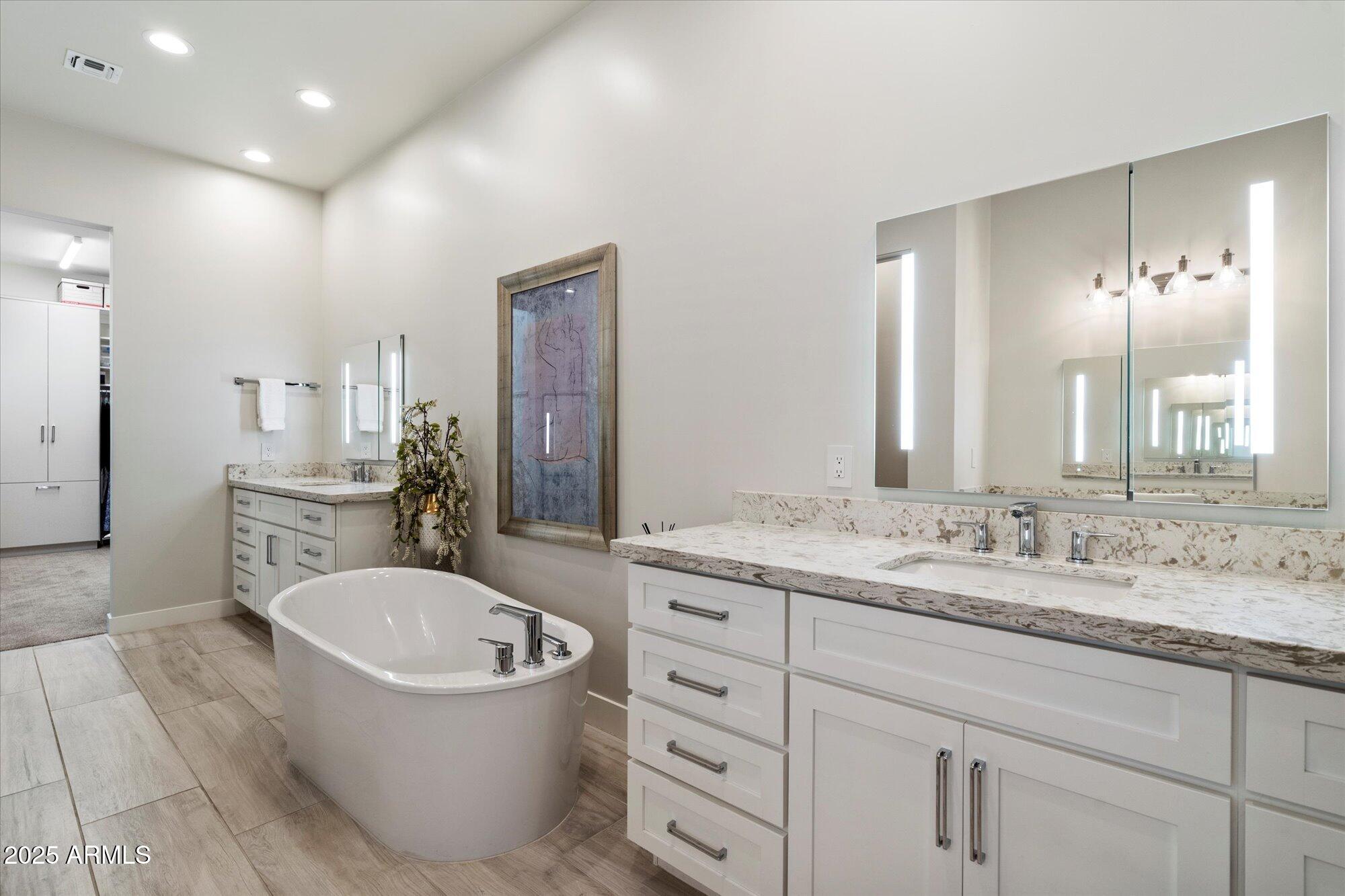 9850 E MCDOWELL MOUNTAIN RANC Road, 1019