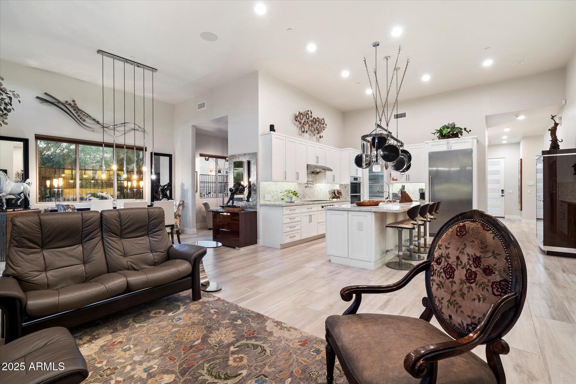 9850 E MCDOWELL MOUNTAIN RANC Road, 1019