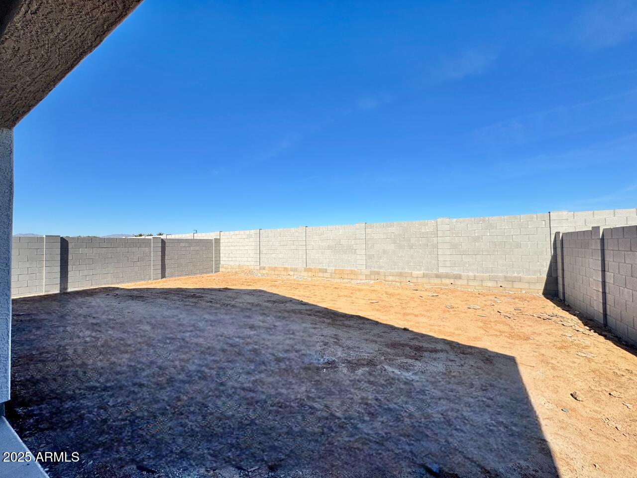 15736 W CAMDEN Avenue