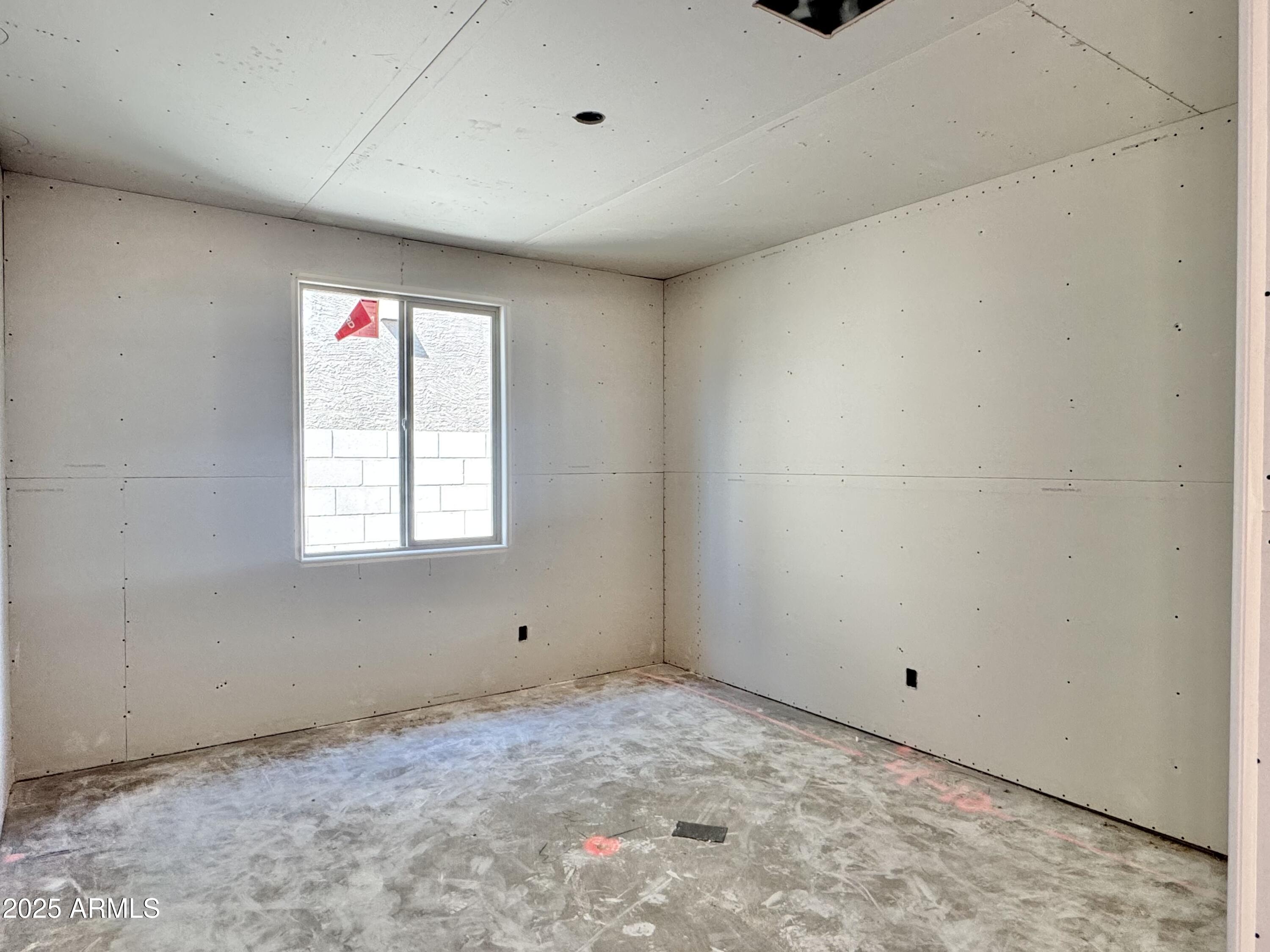 15740 W CAMDEN Avenue