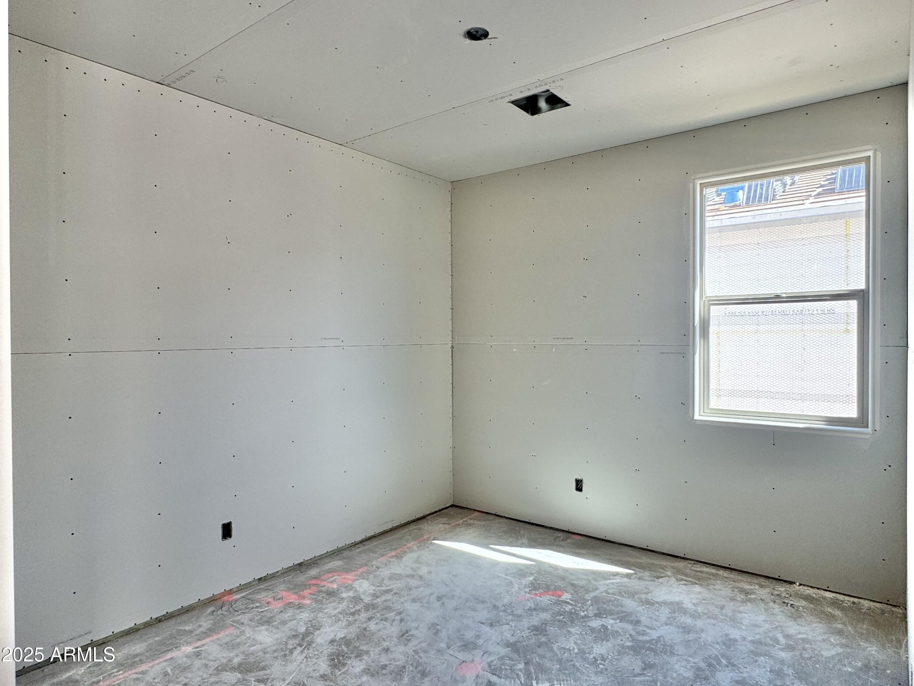 15740 W CAMDEN Avenue