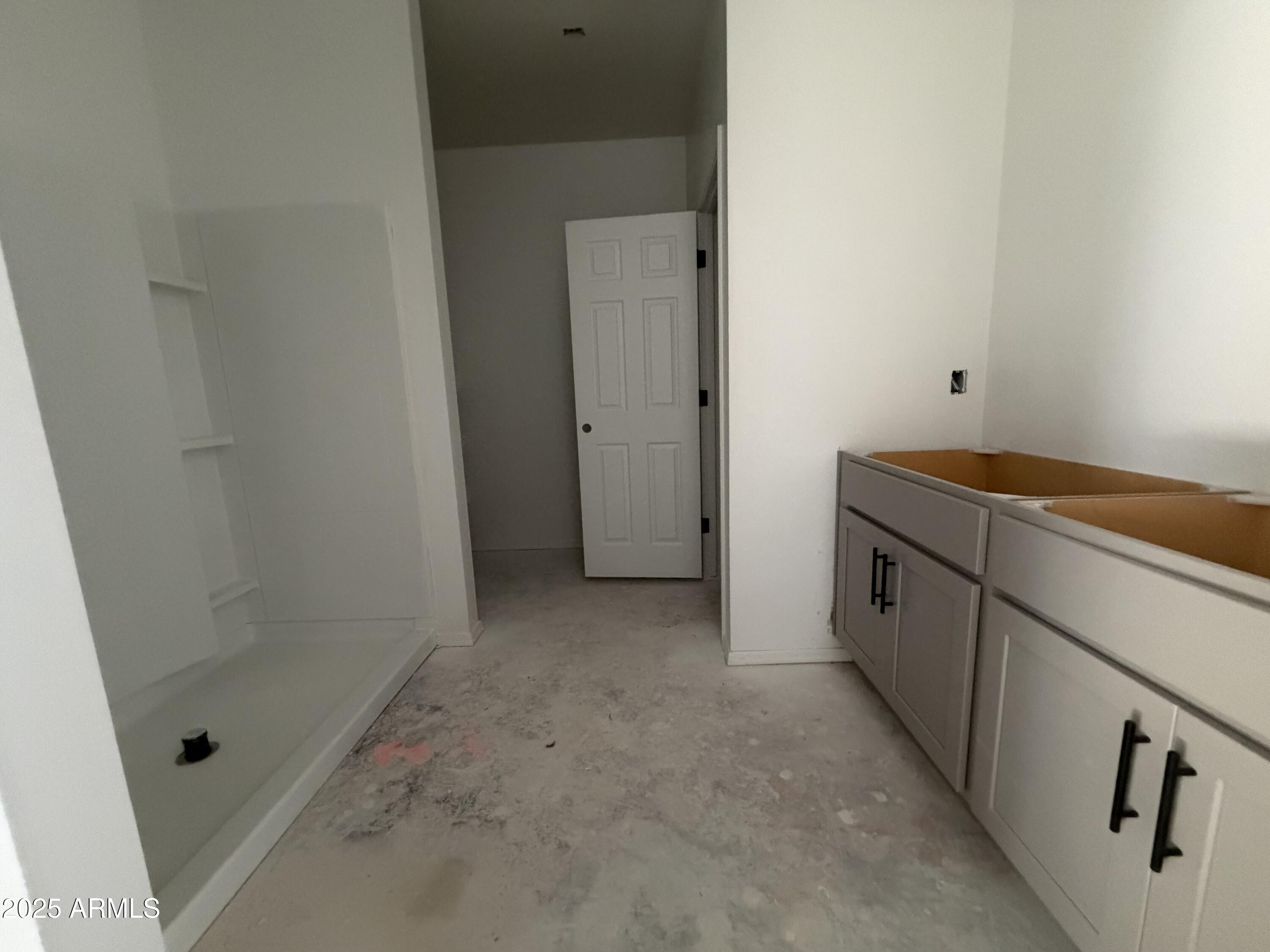 24200 W BOWKER Street