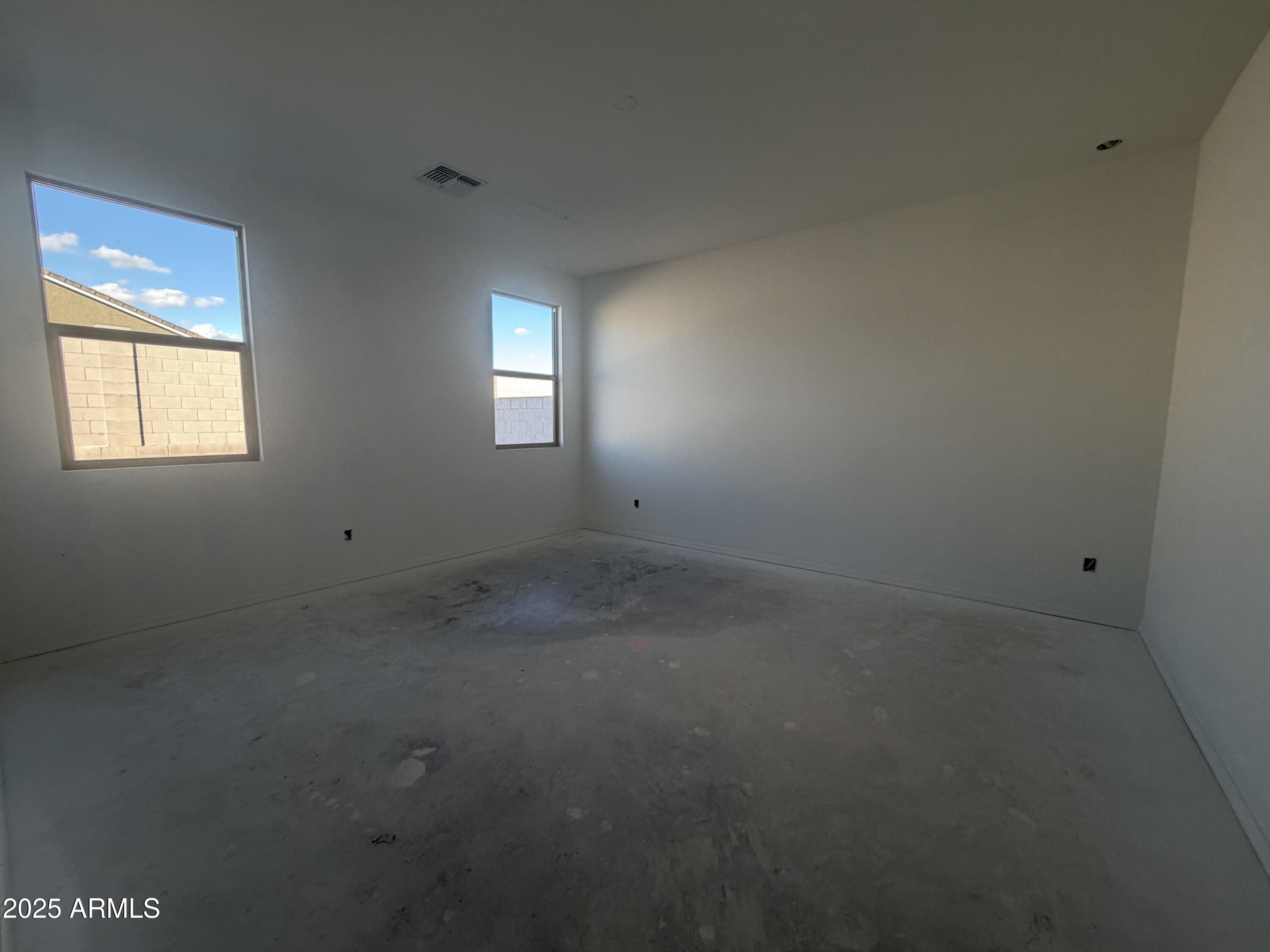 24200 W BOWKER Street