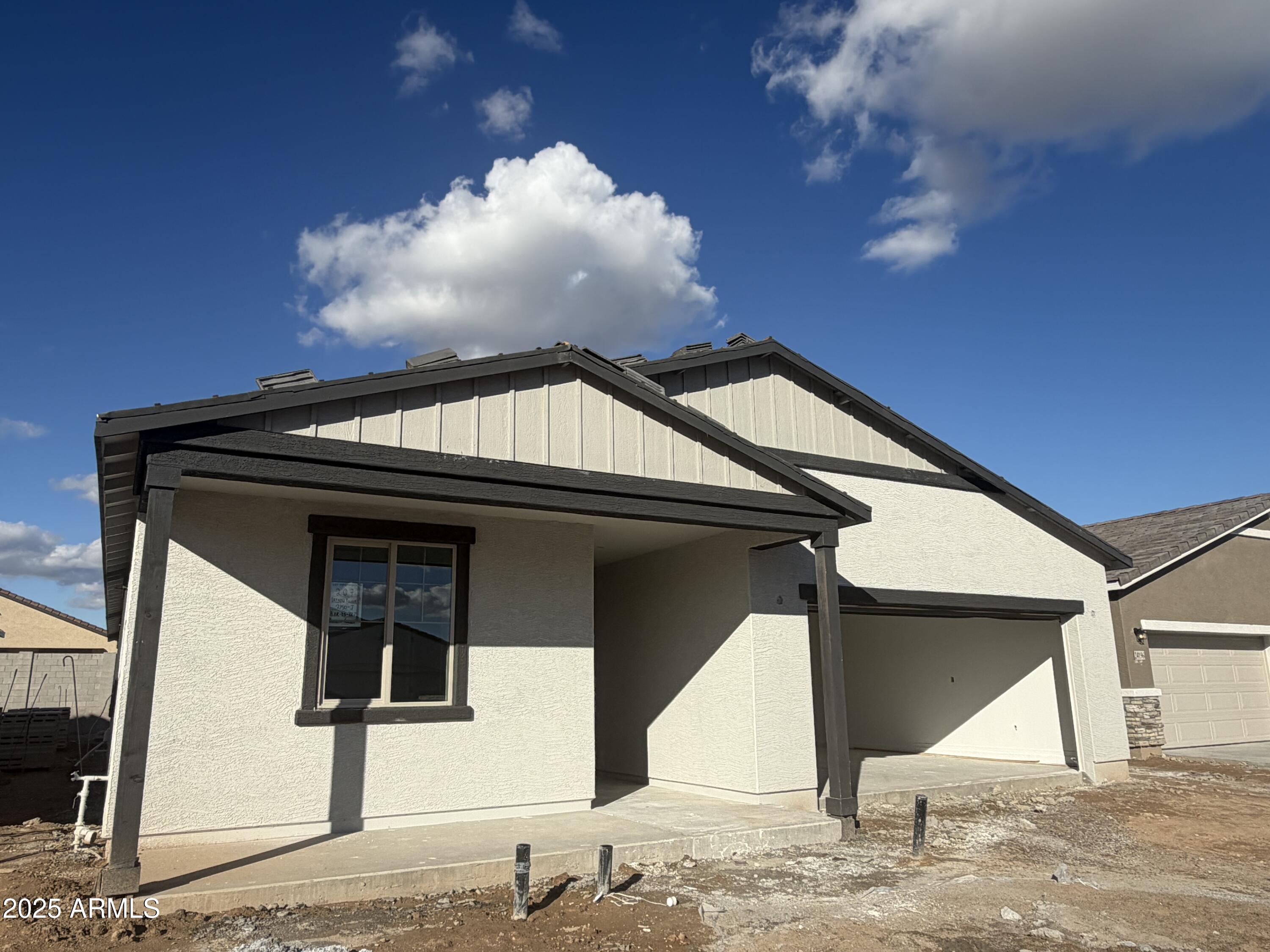 24200 W BOWKER Street