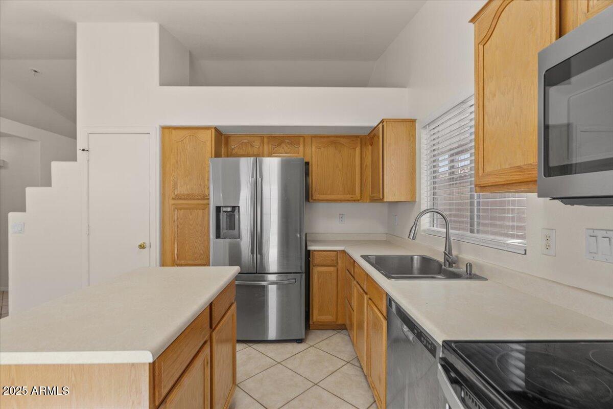 9163 W SAINT JOHN Road