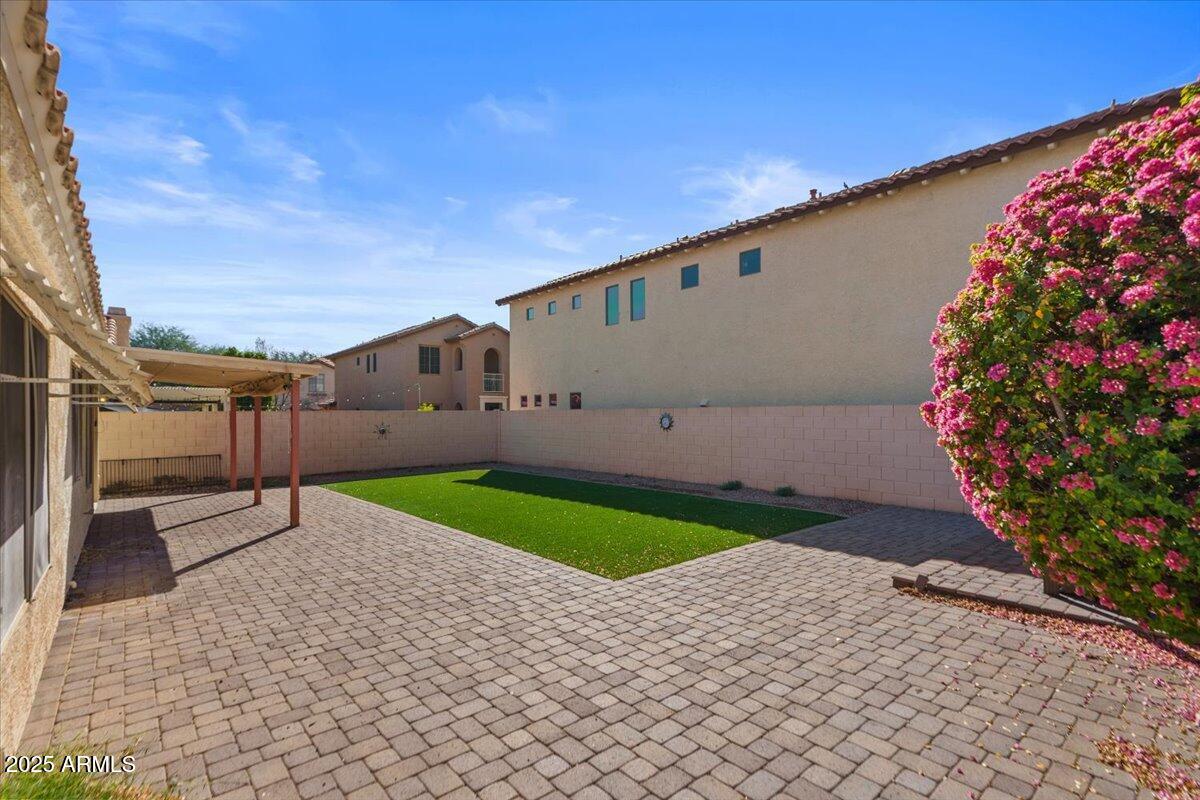 9163 W SAINT JOHN Road