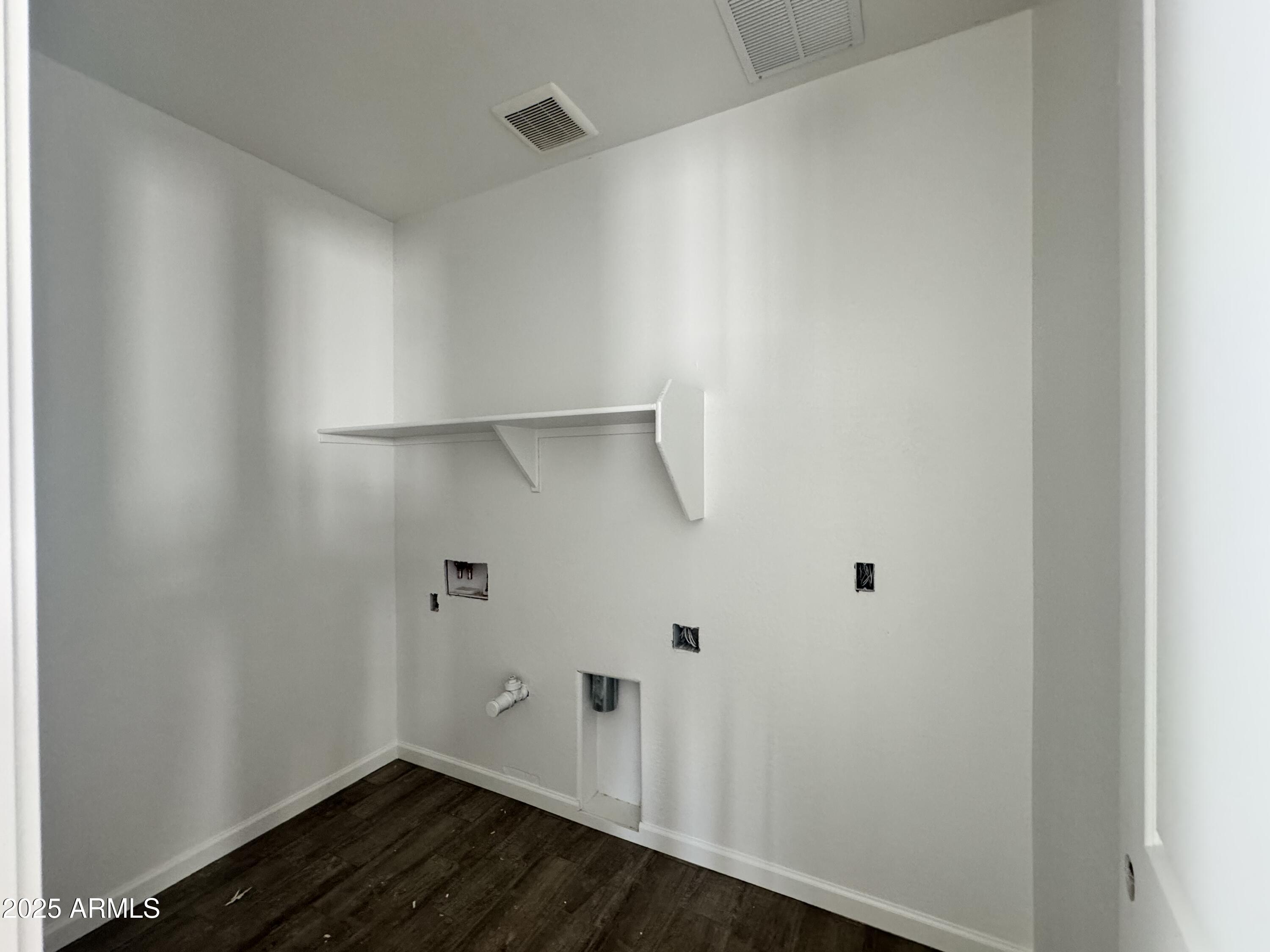 15739 W CAMDEN Avenue