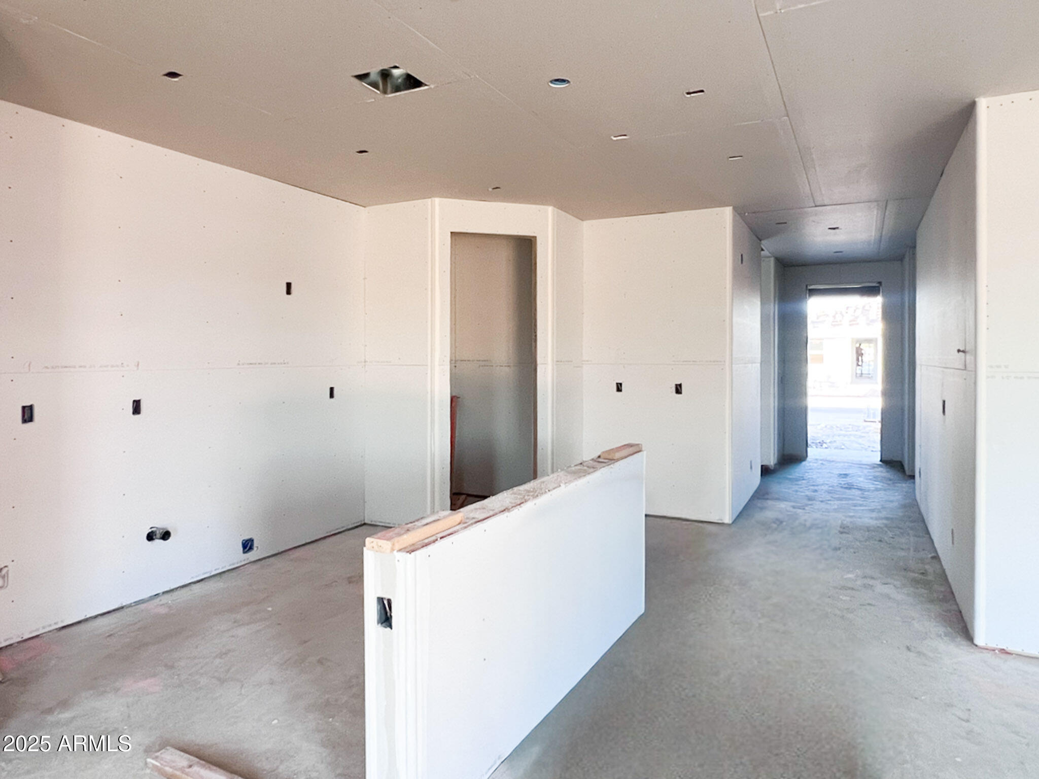 15723 W CAMDEN Avenue