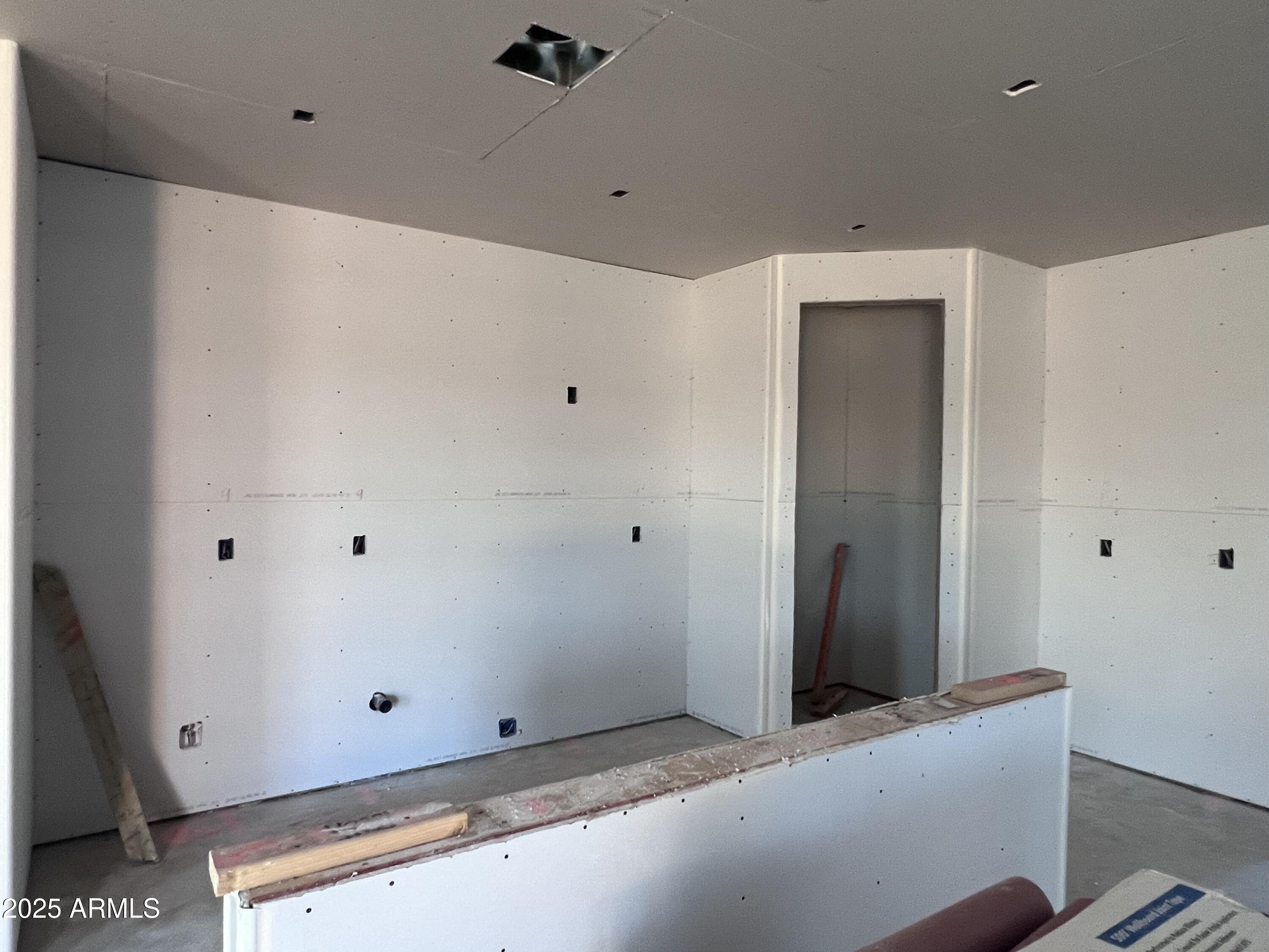 15723 W CAMDEN Avenue