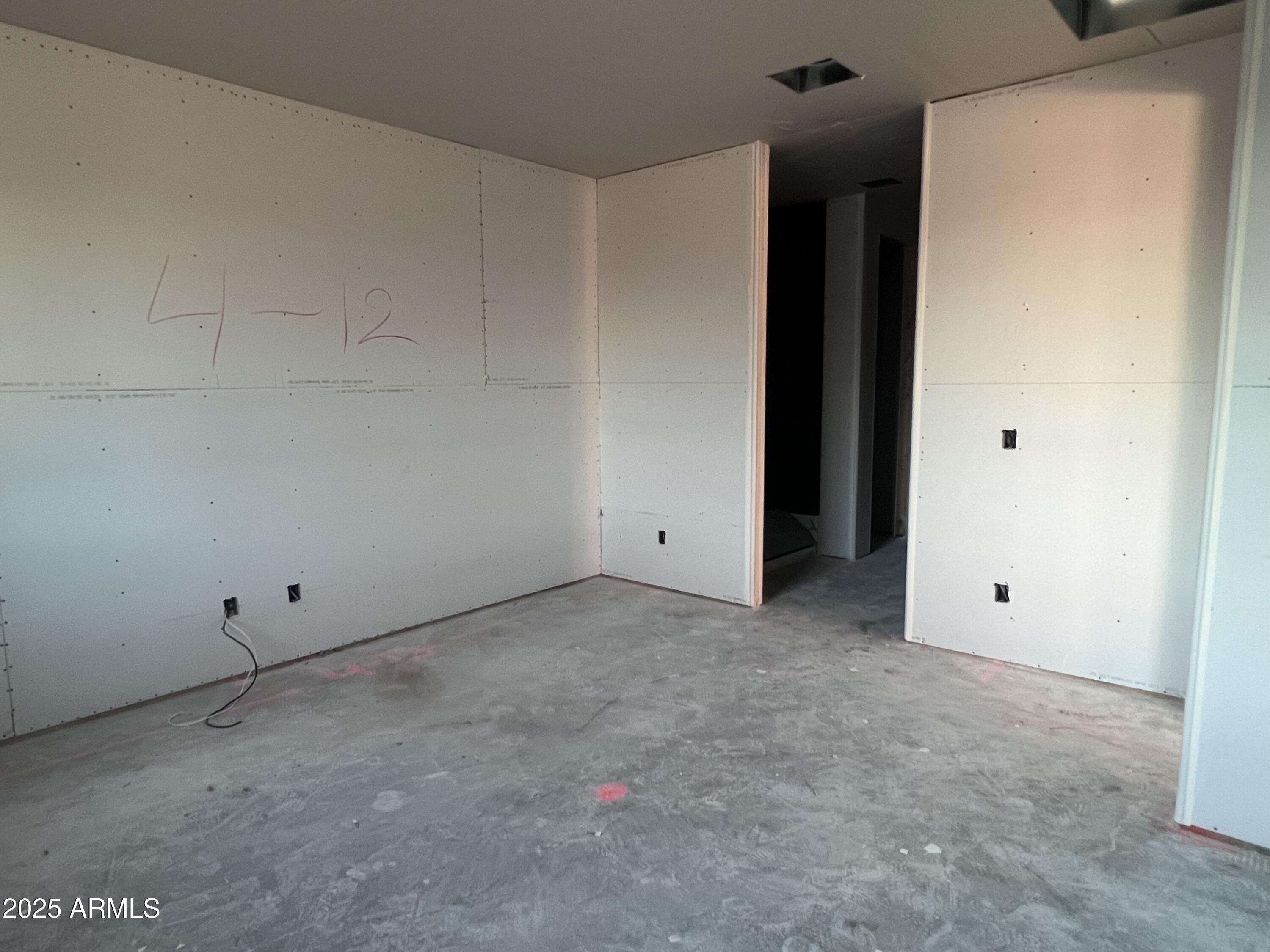 15723 W CAMDEN Avenue