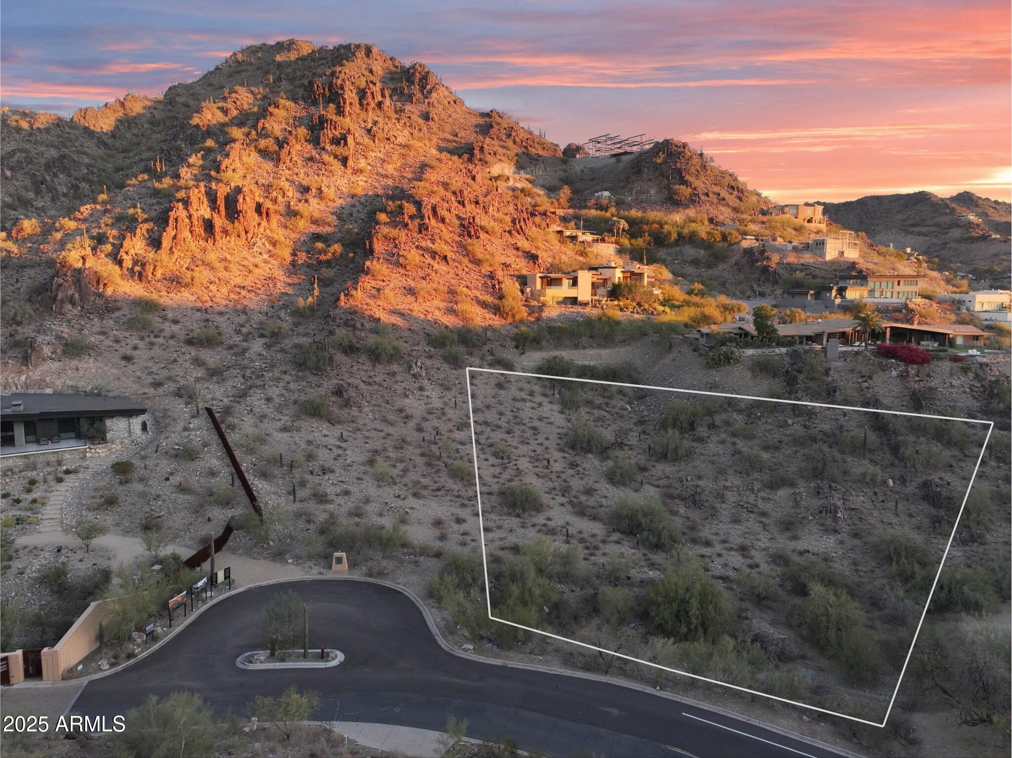 7133 N 40TH Street, 182