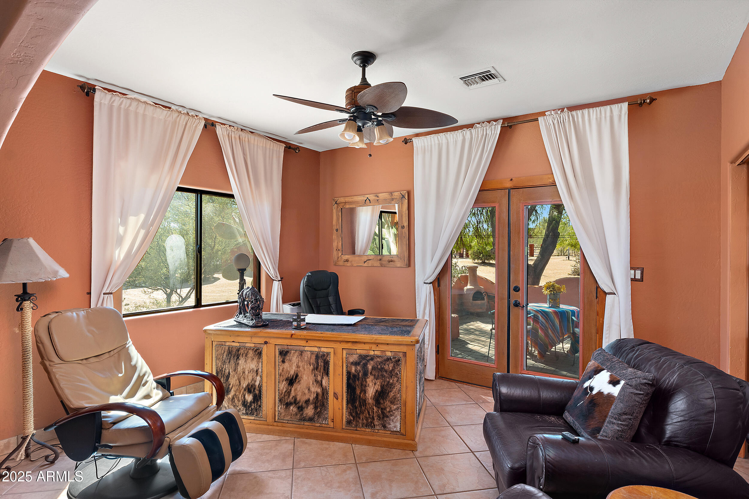 14215 E CALLE DE LAS ESTRELLAS Drive