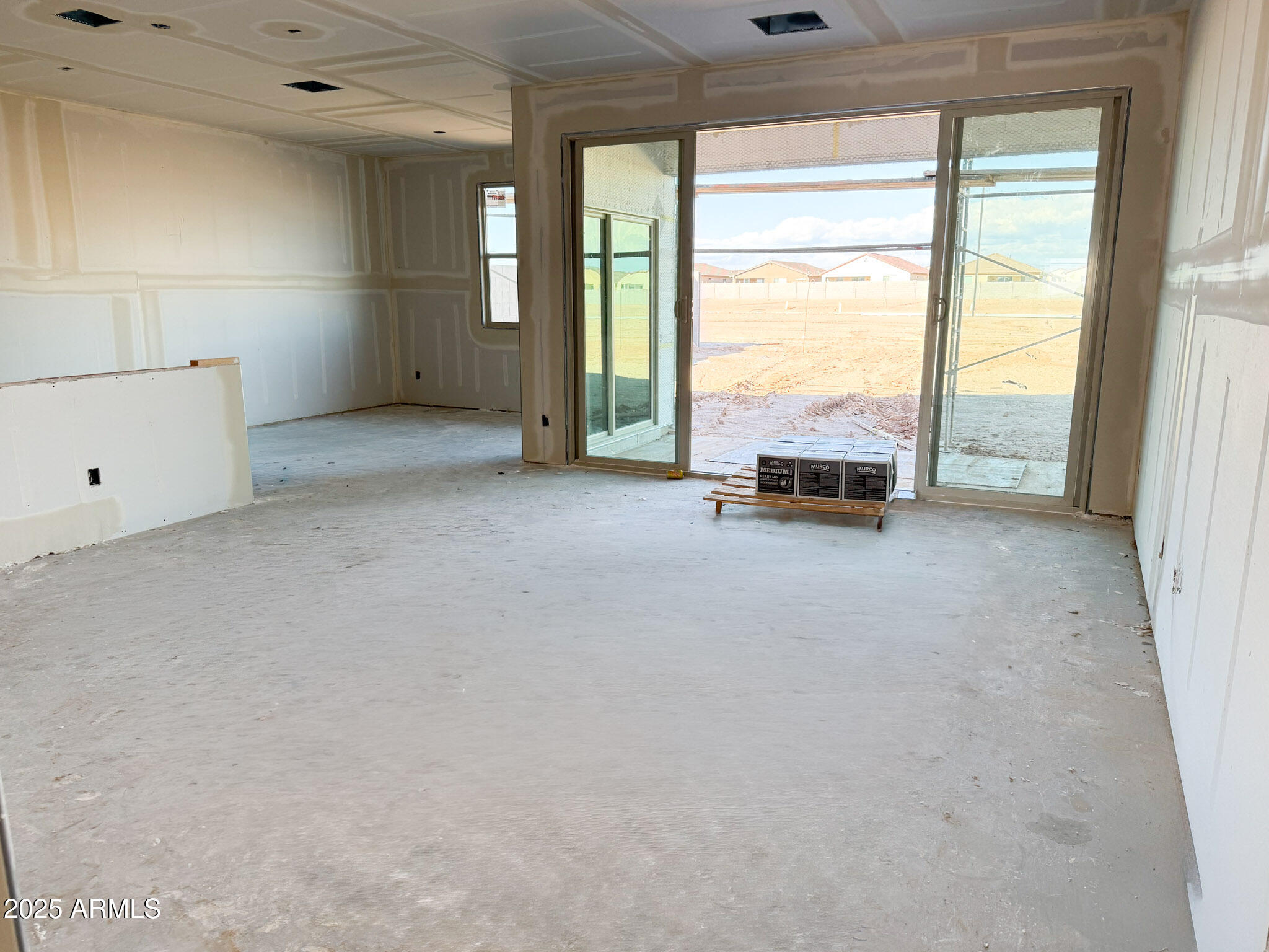 18248 W CAMINO DE ORO