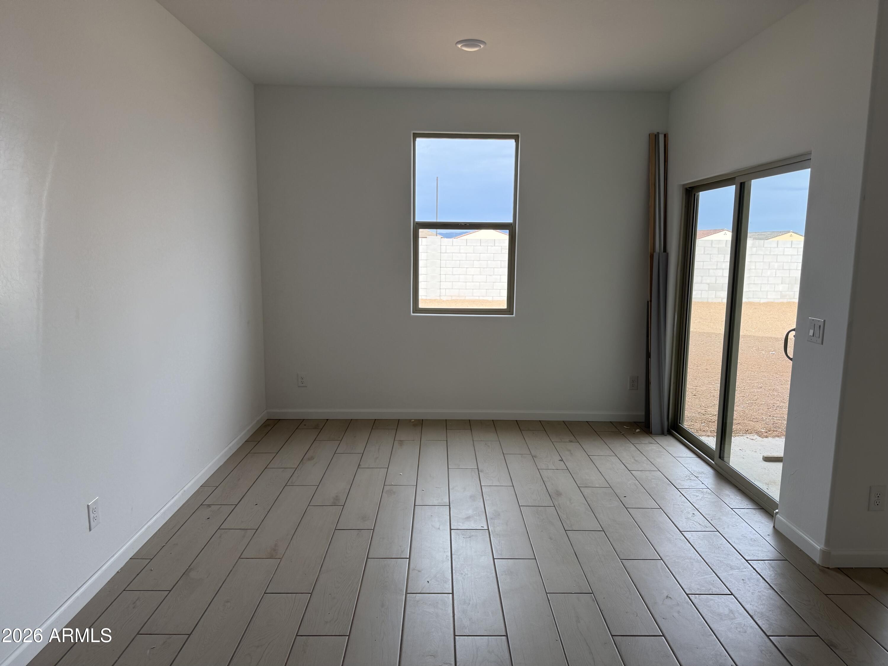 18248 W CAMINO DE ORO