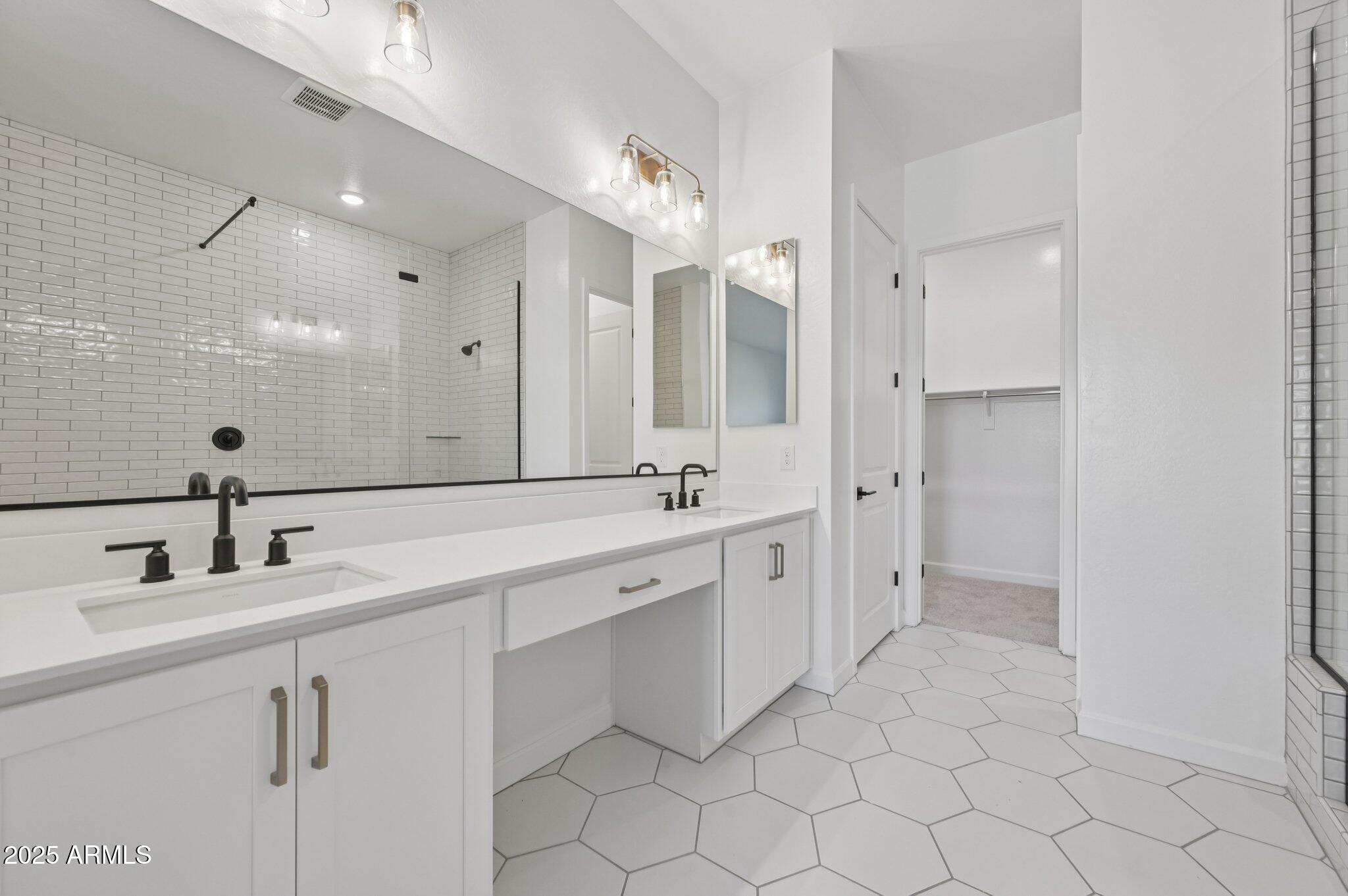 22704 E STIRRUP Street