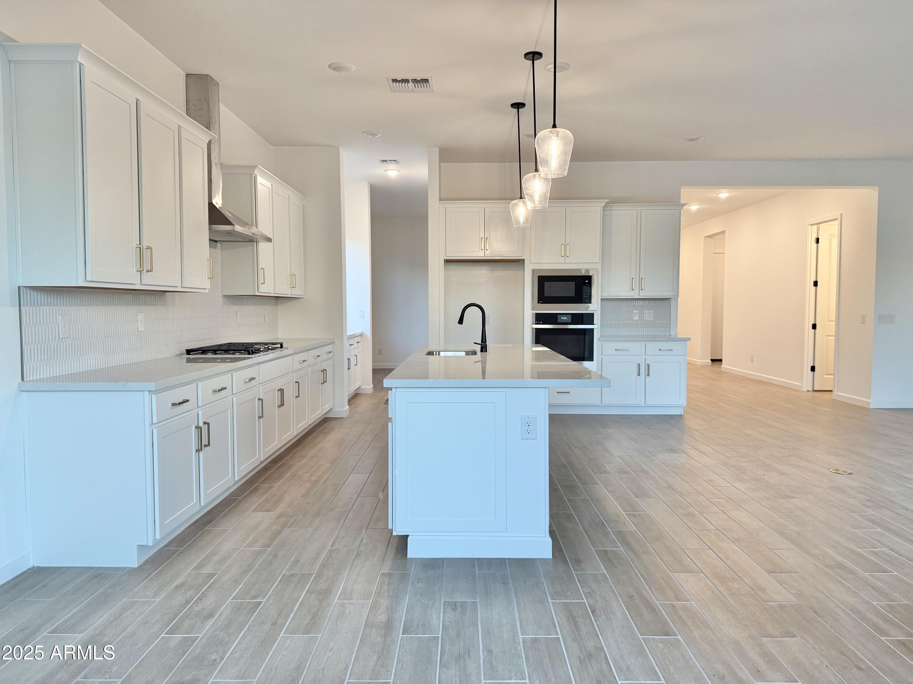 22704 E STIRRUP Street