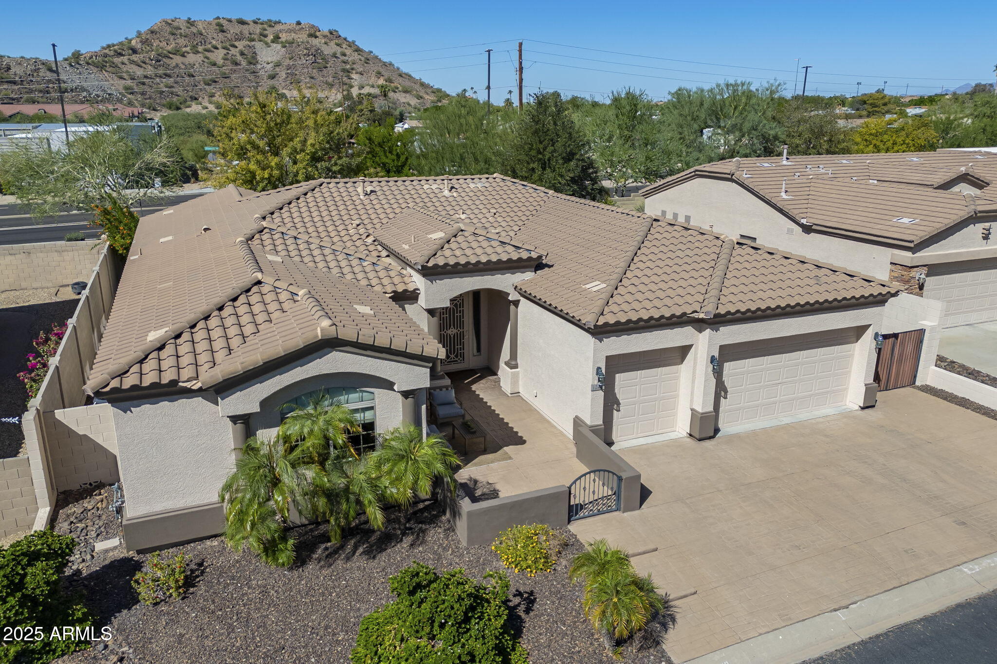 1240 N BERNARD Circle