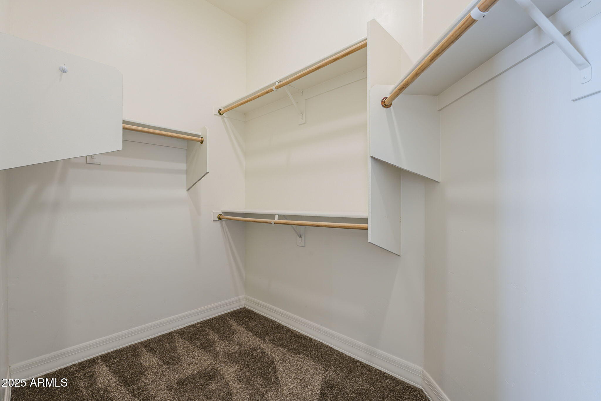 1240 N BERNARD Circle