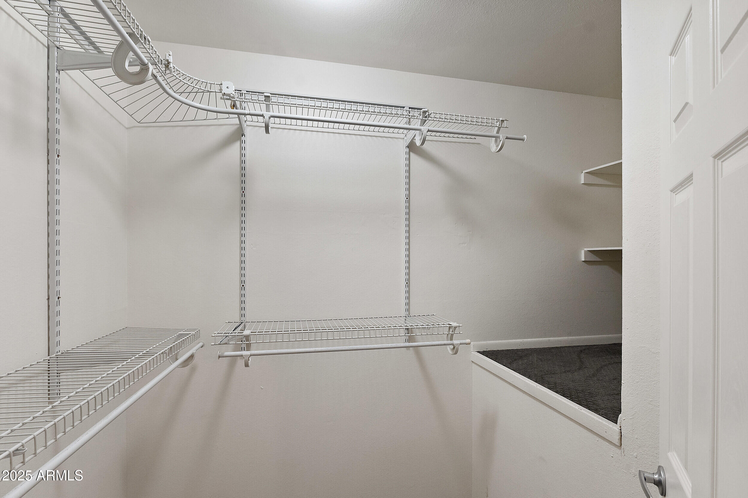 1617 E SOUTHERN Avenue