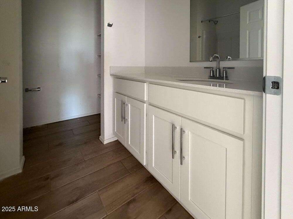 24168 W BOWKER Street