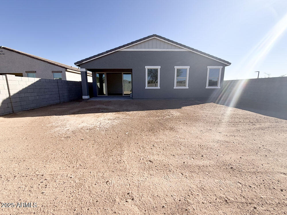 24168 W BOWKER Street