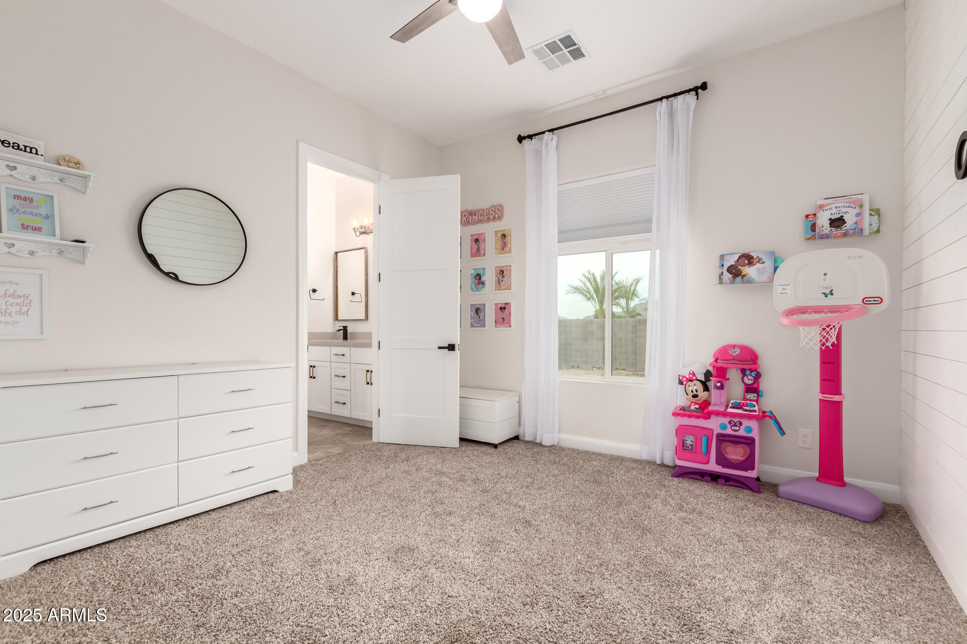 19731 W AMELIA Avenue