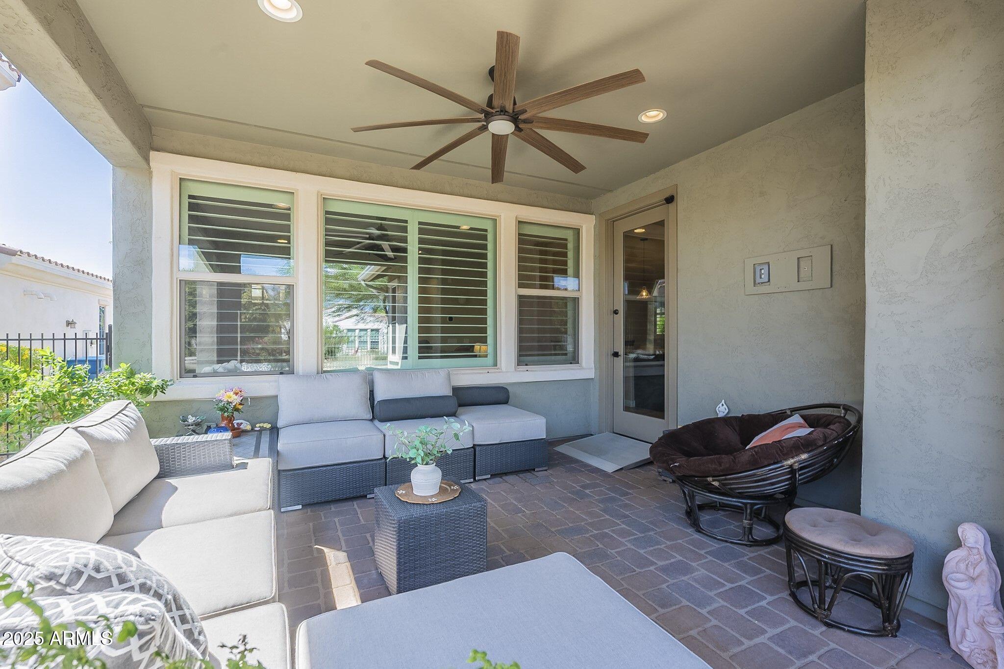 20760 W MINNEZONA Avenue, Buckeye