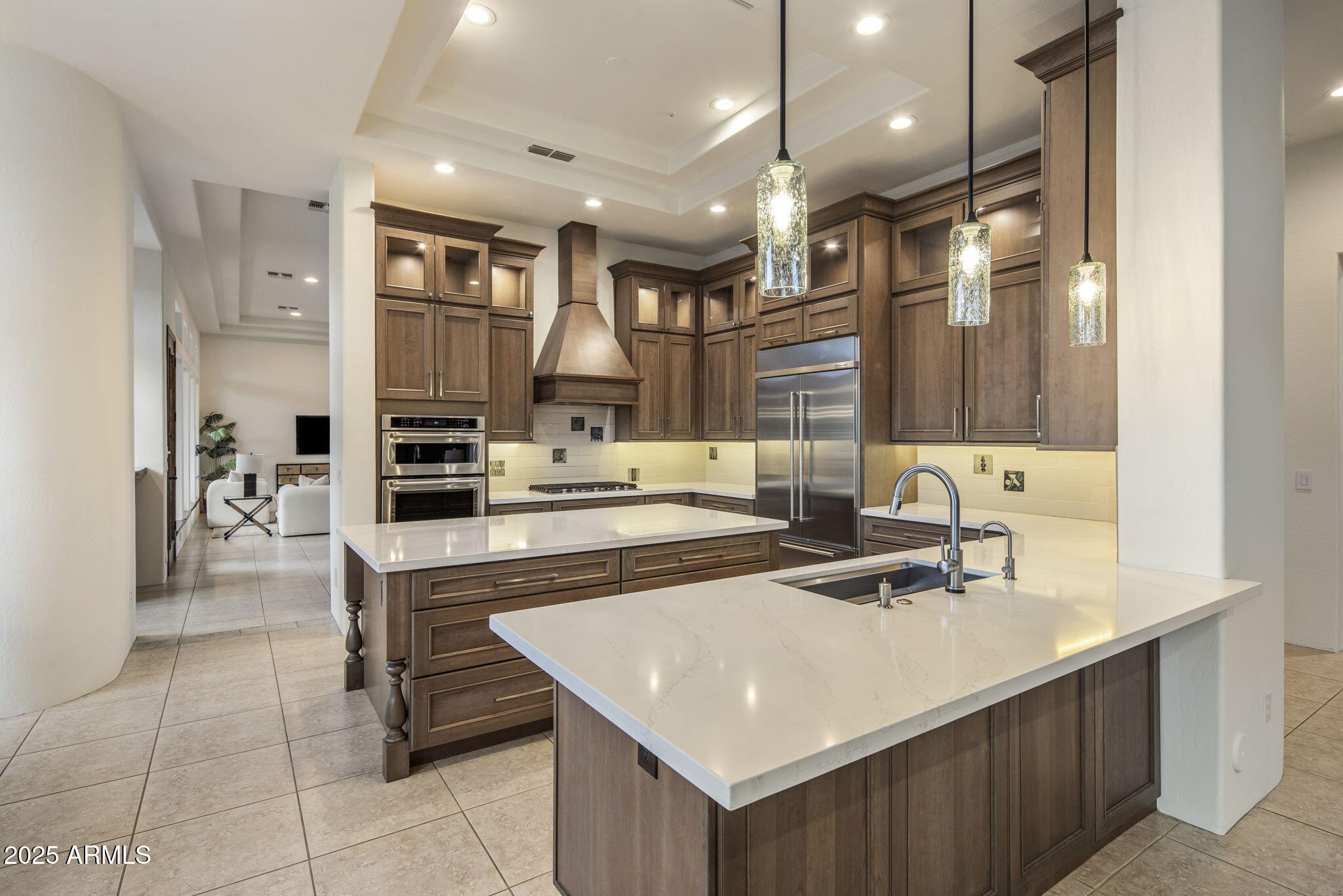 7846 E CANDELARIA Drive