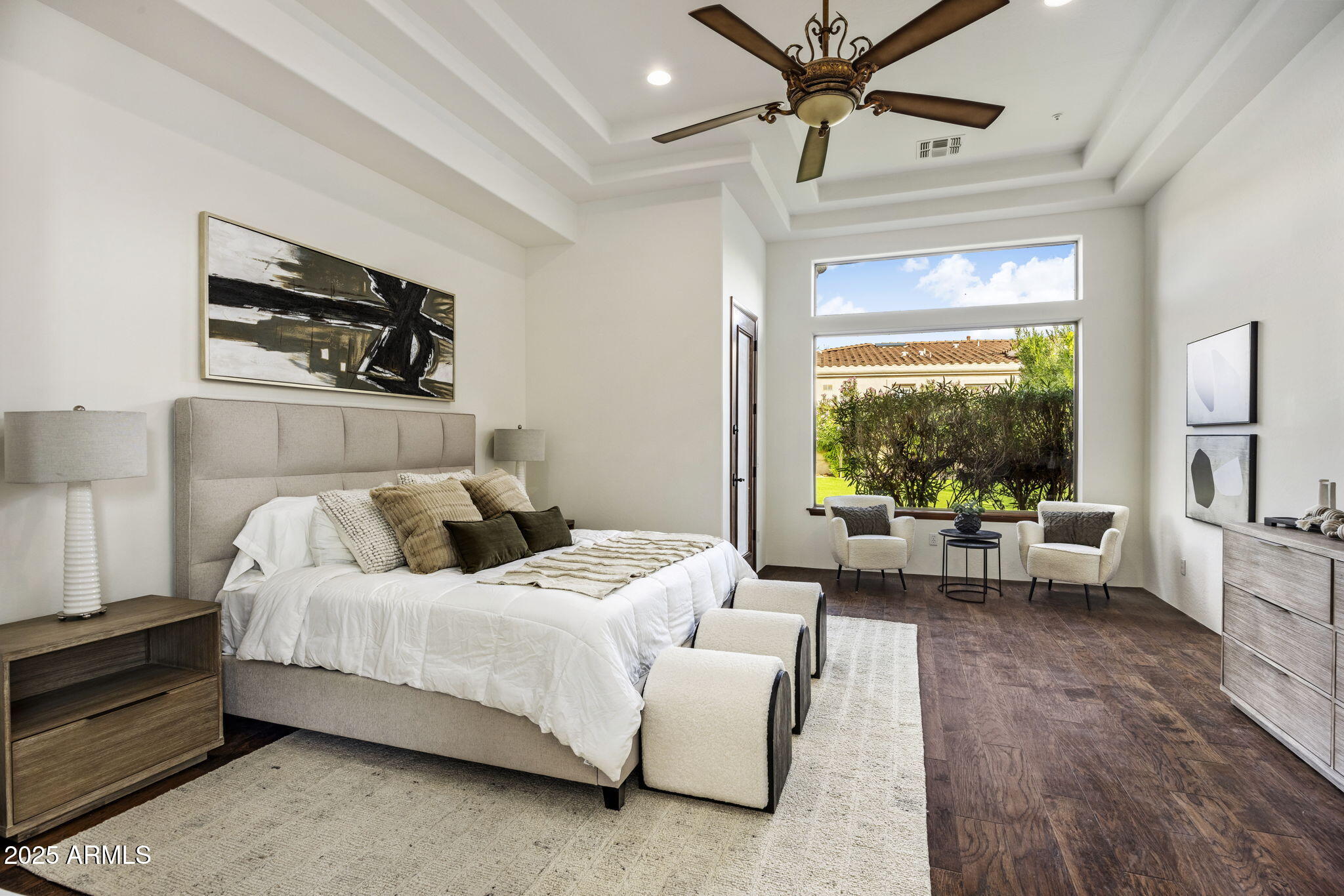 7846 E CANDELARIA Drive