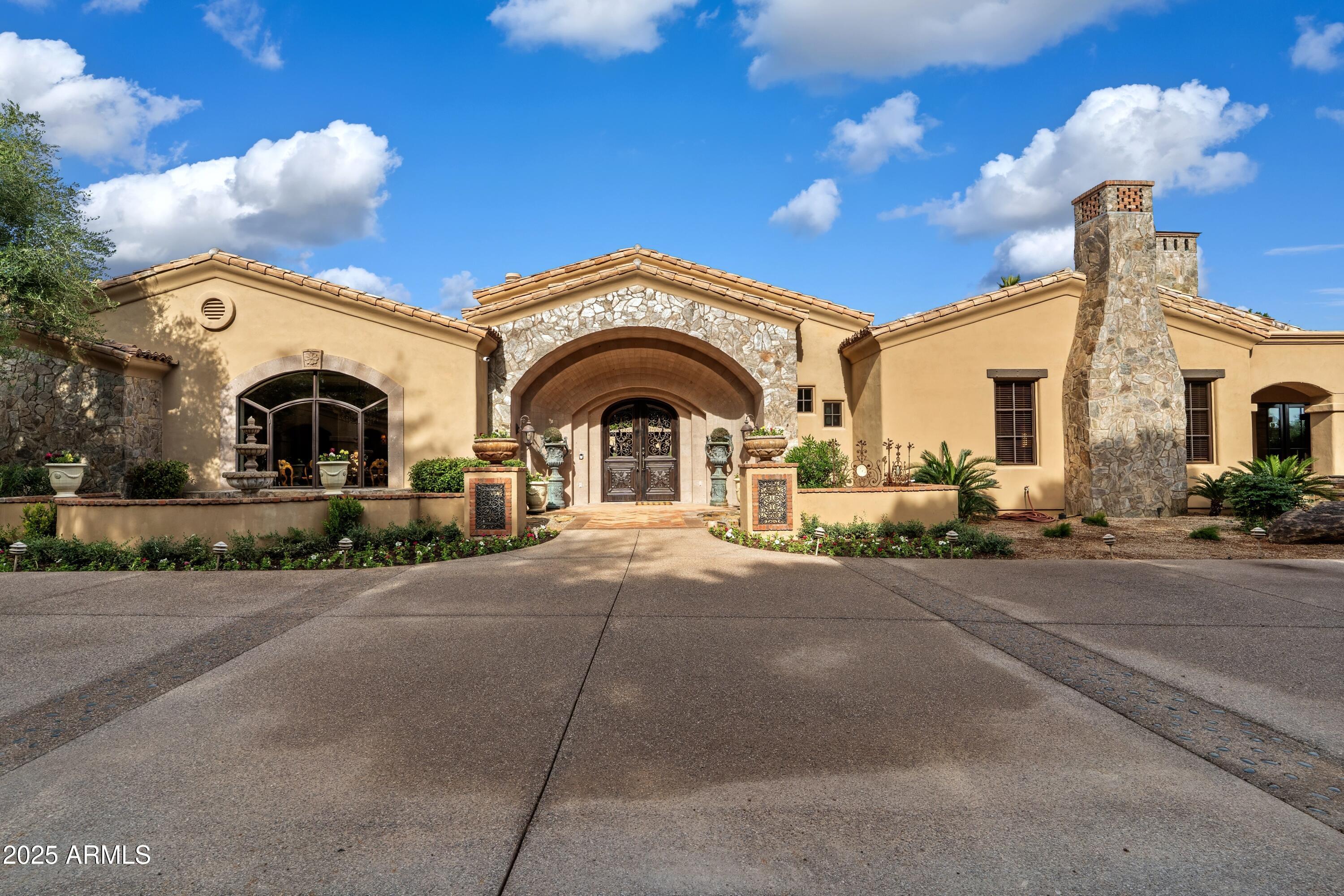 6402 E CHAPARRAL Road