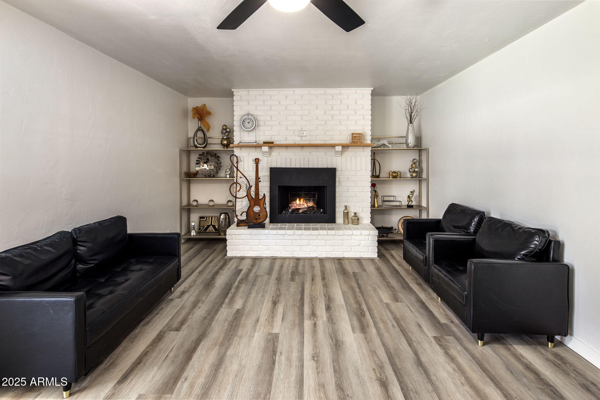 7707 E EARLL Drive, Scottsdale