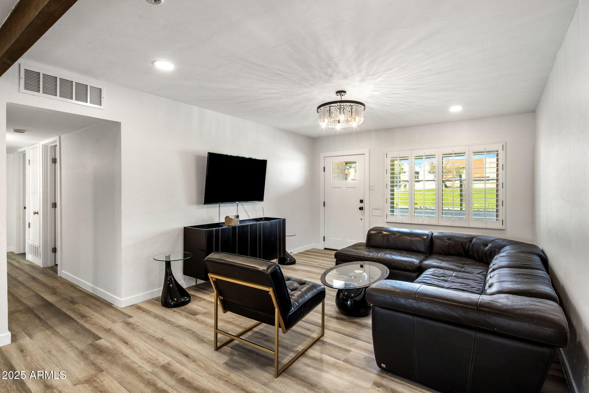 7707 E EARLL Drive, Scottsdale