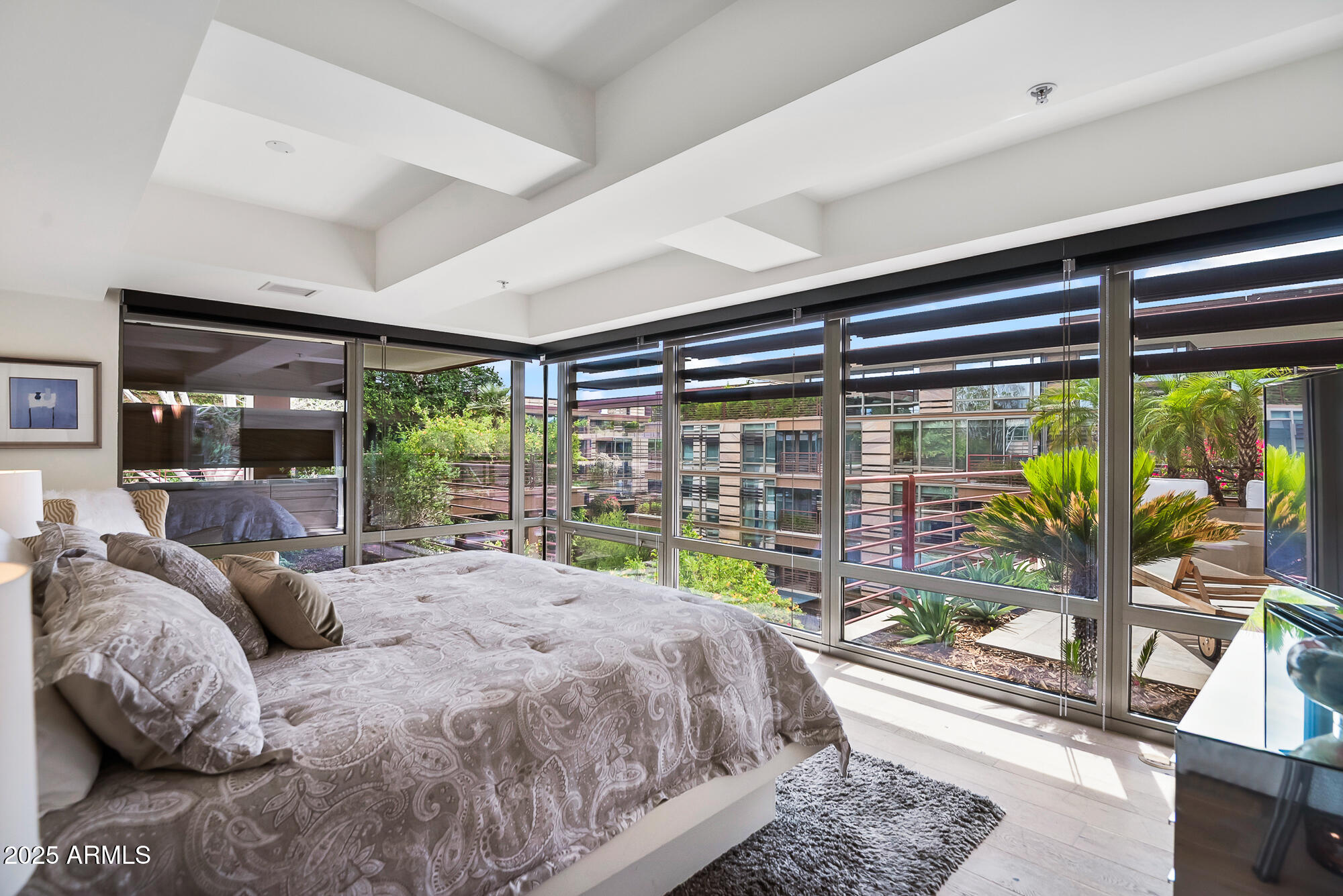 7141 E RANCHO VISTA Drive, 6007