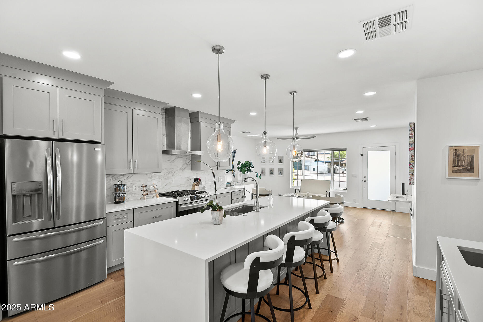 4526 E HEATHERBRAE Drive, Phoenix