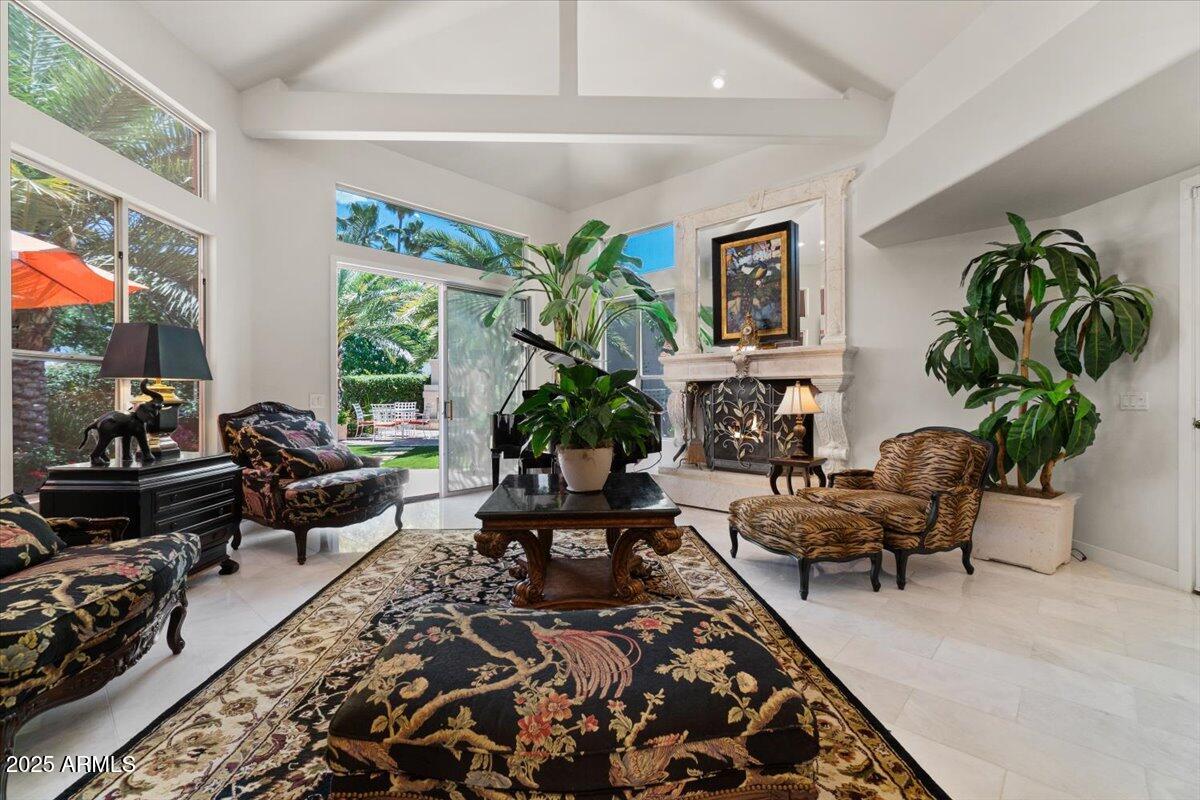 7799 E OAKSHORE Drive