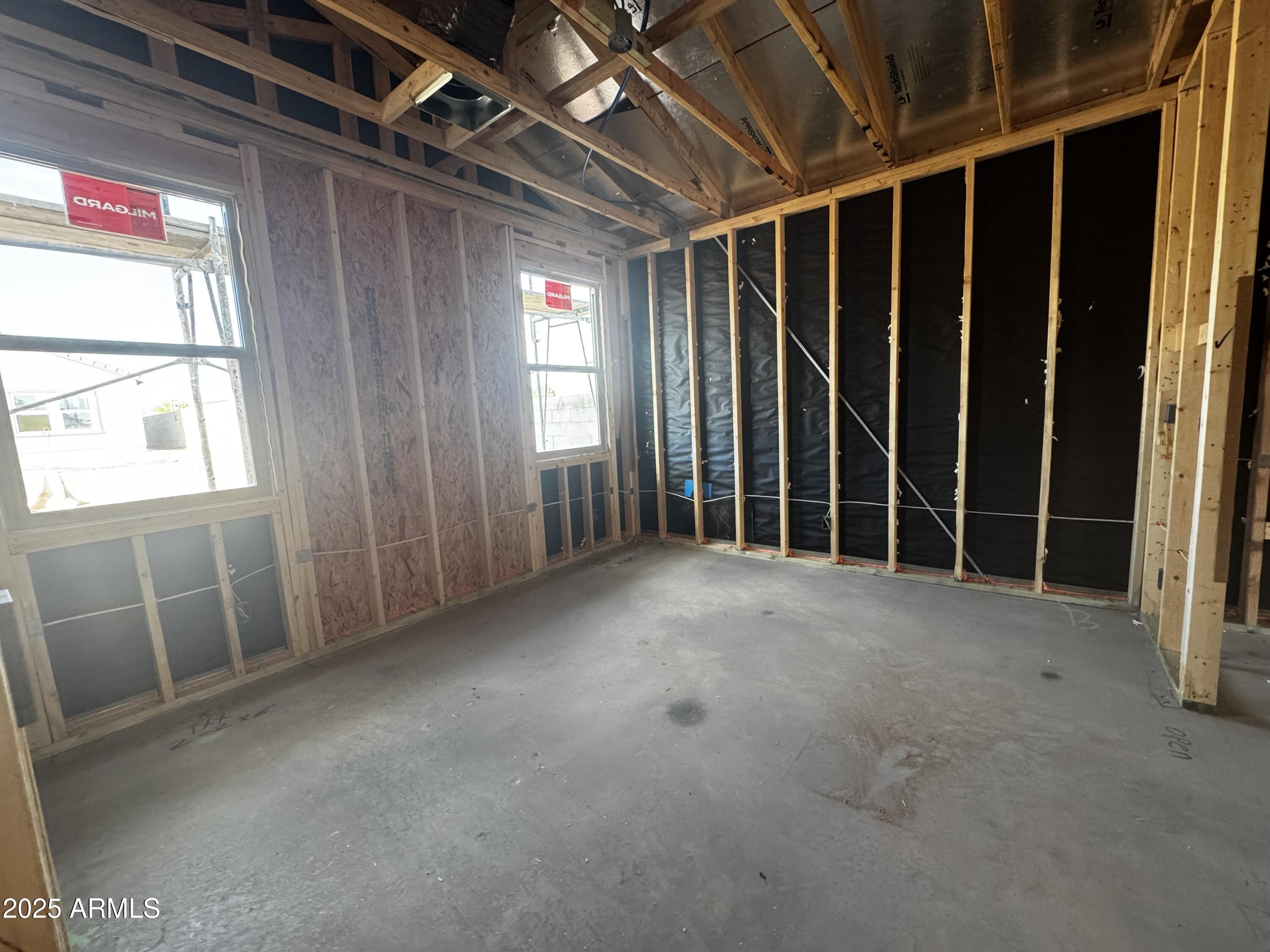 24196 W BOWKER Street