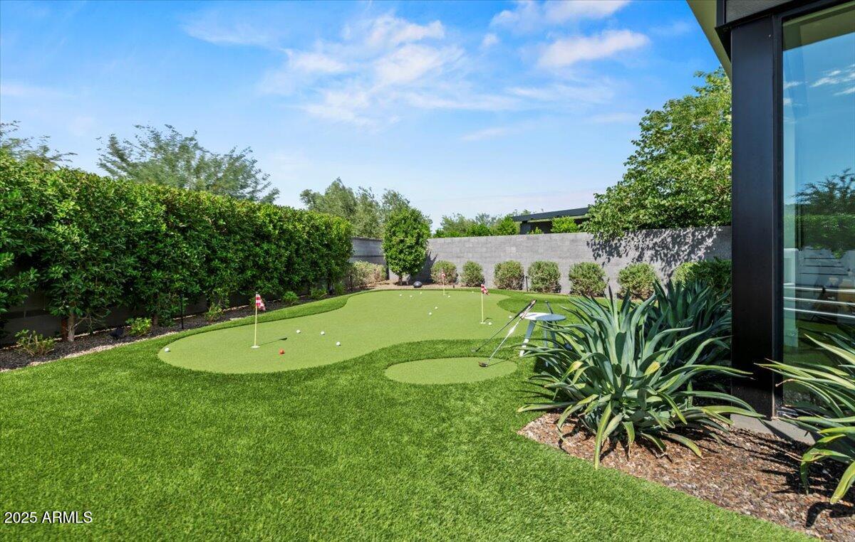 6802 E JOSHUA TREE Lane