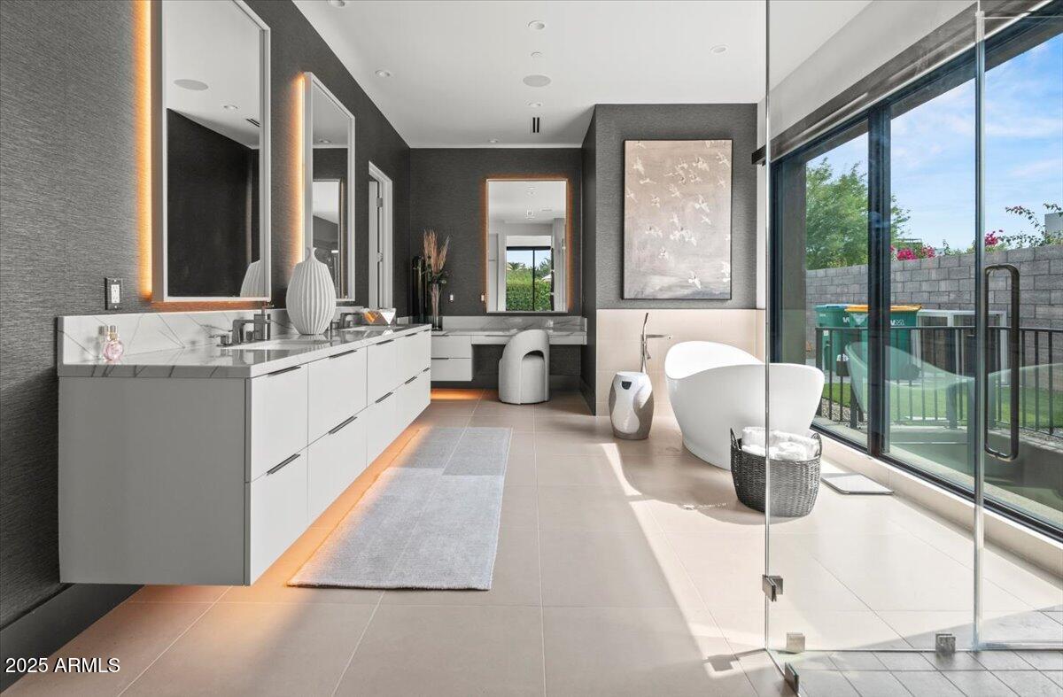 6802 E JOSHUA TREE Lane