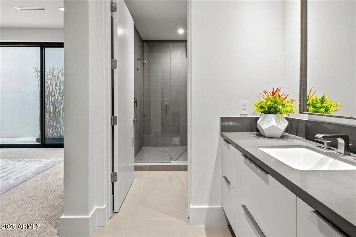 6802 E JOSHUA TREE Lane