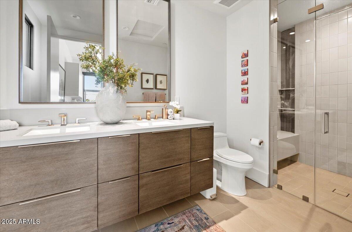 6802 E JOSHUA TREE Lane