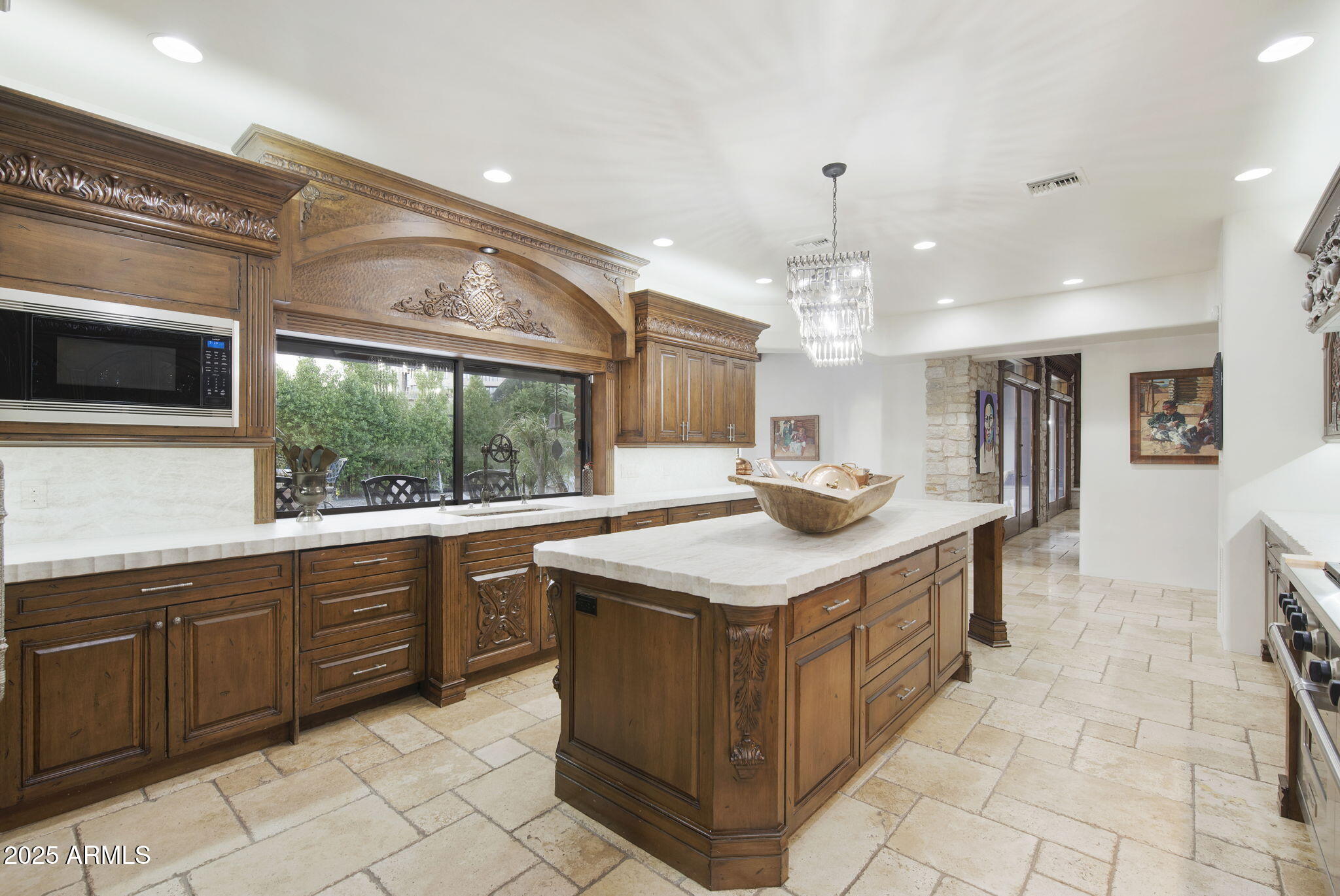 5824 N 33RD Place N