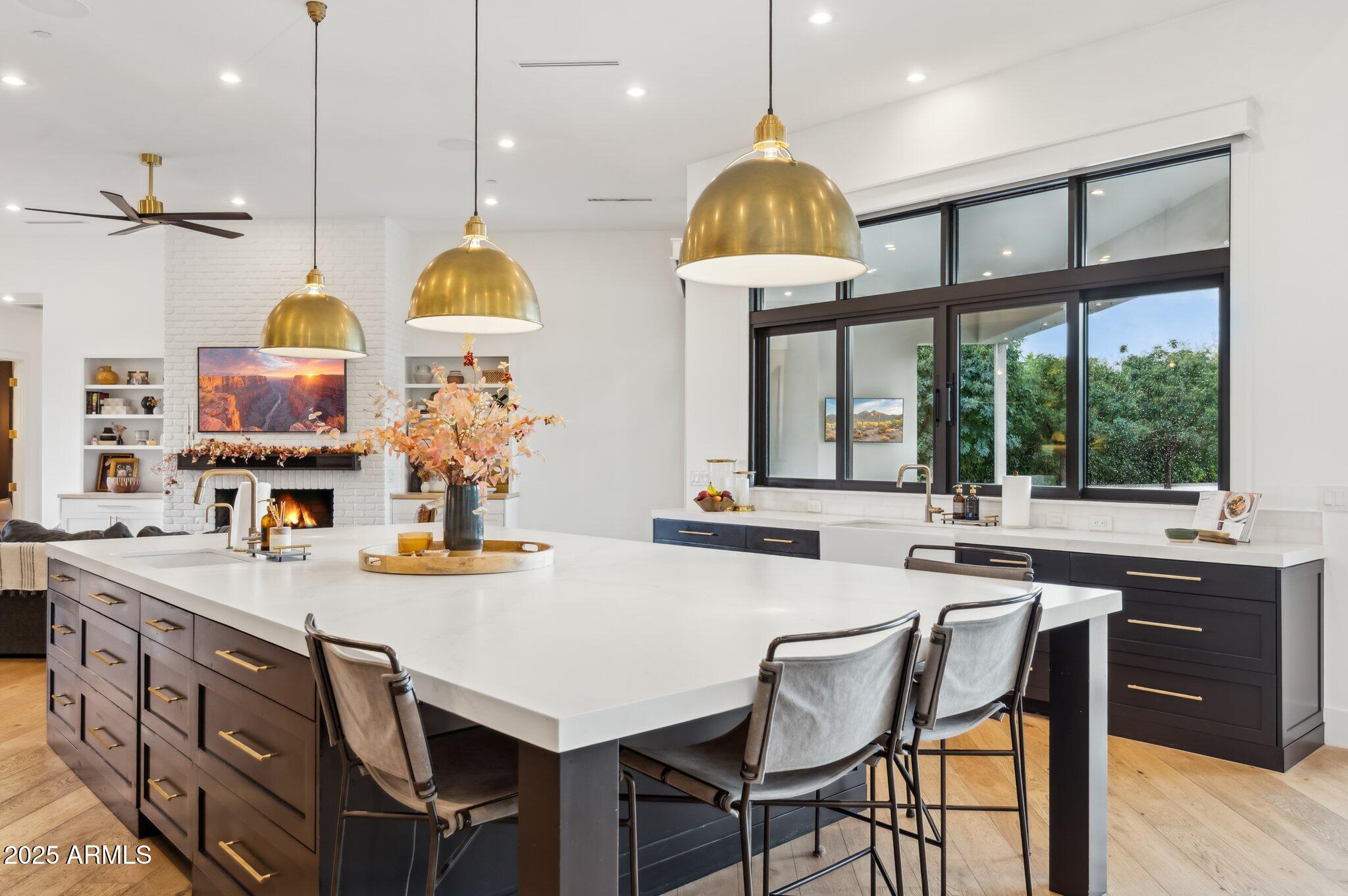 8624 E CAROL Way, Scottsdale