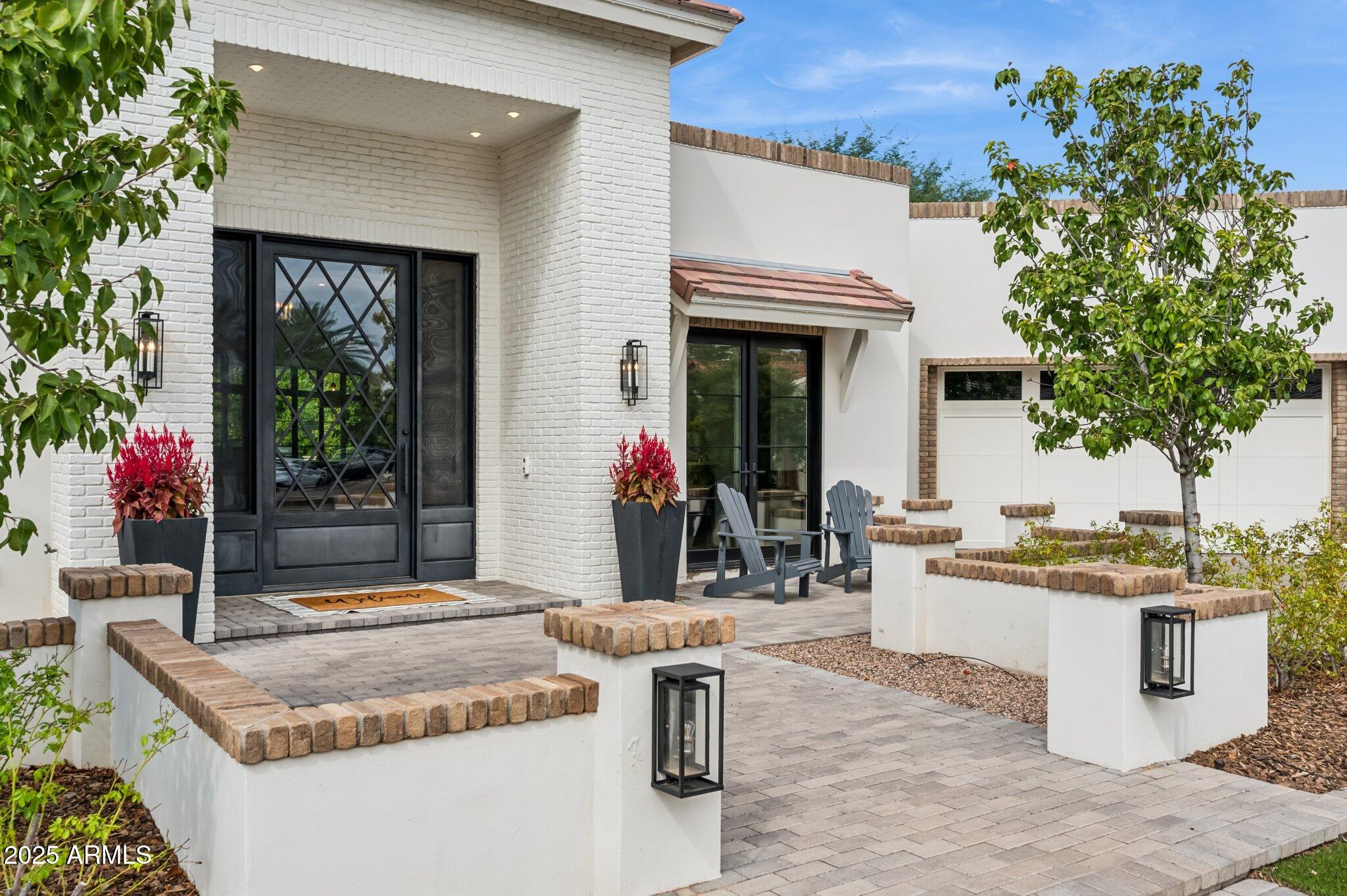 8624 E CAROL Way, Scottsdale