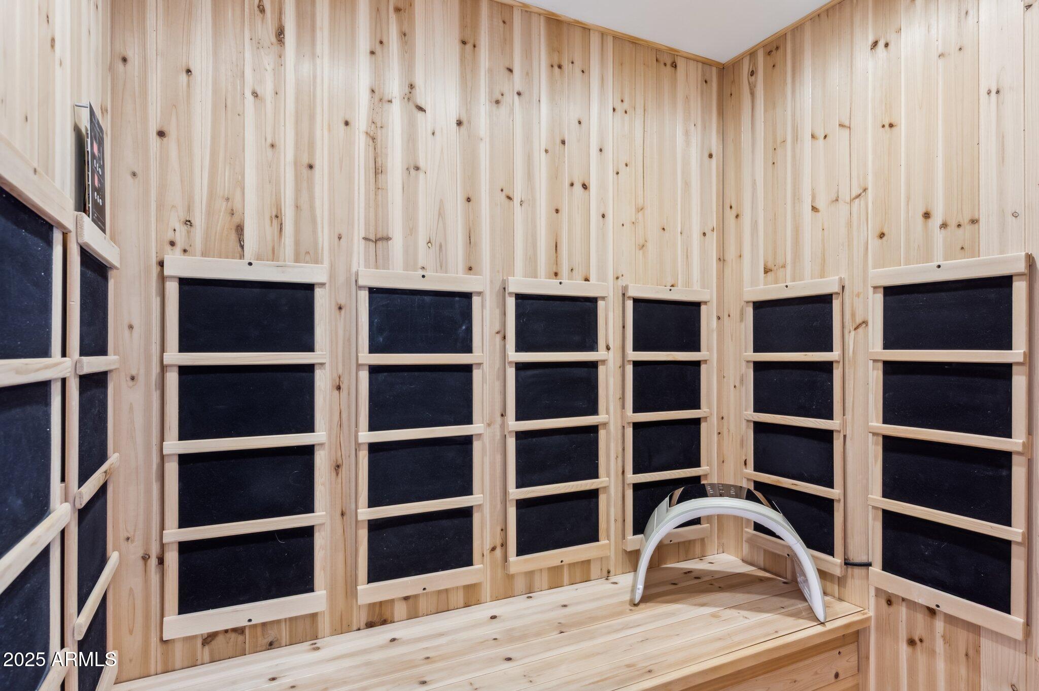 8624 E CAROL Way, Scottsdale