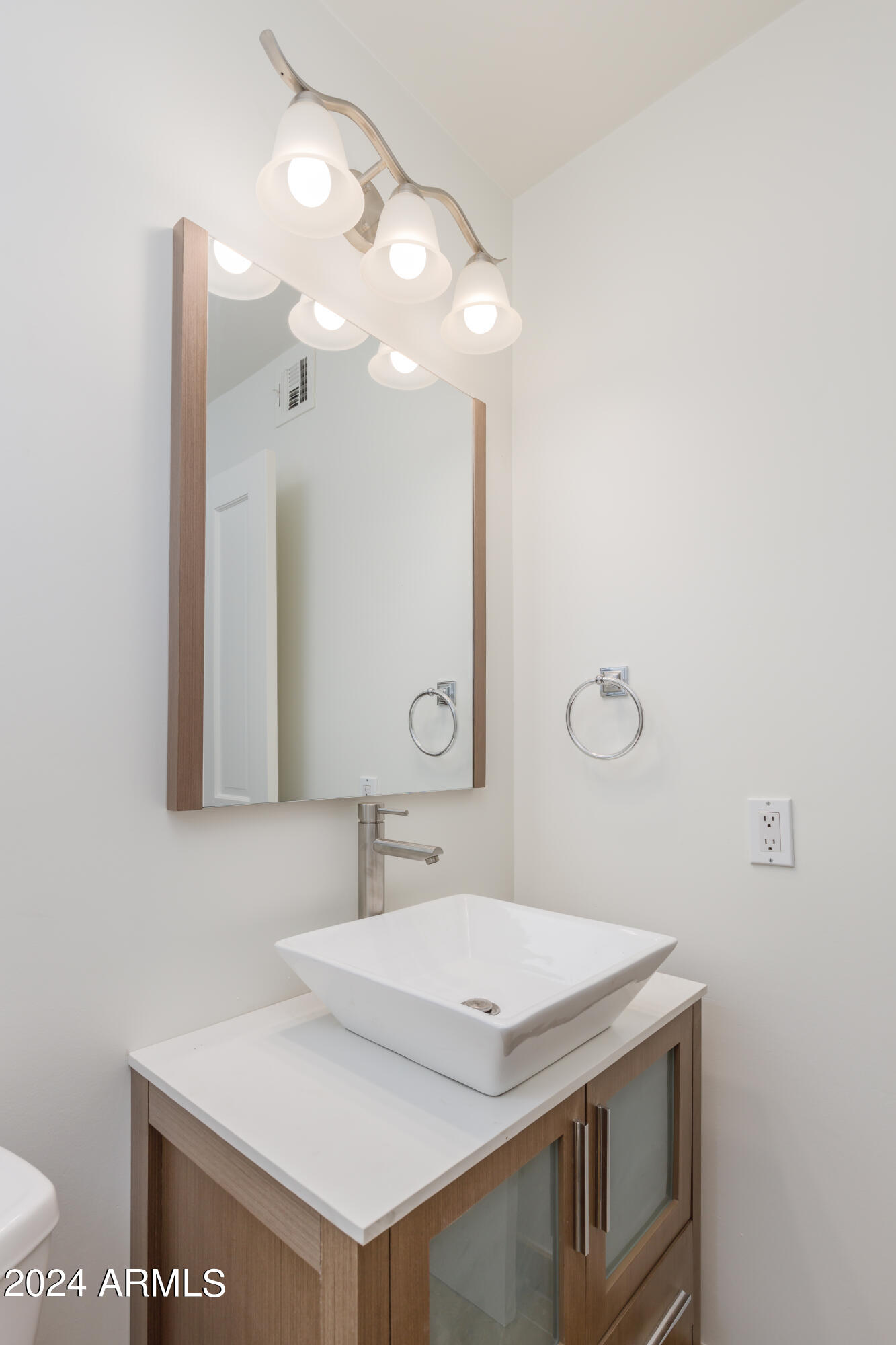 5101 N CASA BLANCA Drive, 203, Paradise Valley Unit: 203