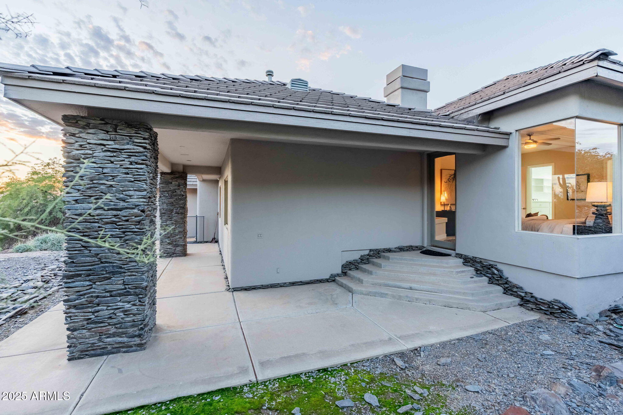 5950 E RESTIN Road, Cave Creek