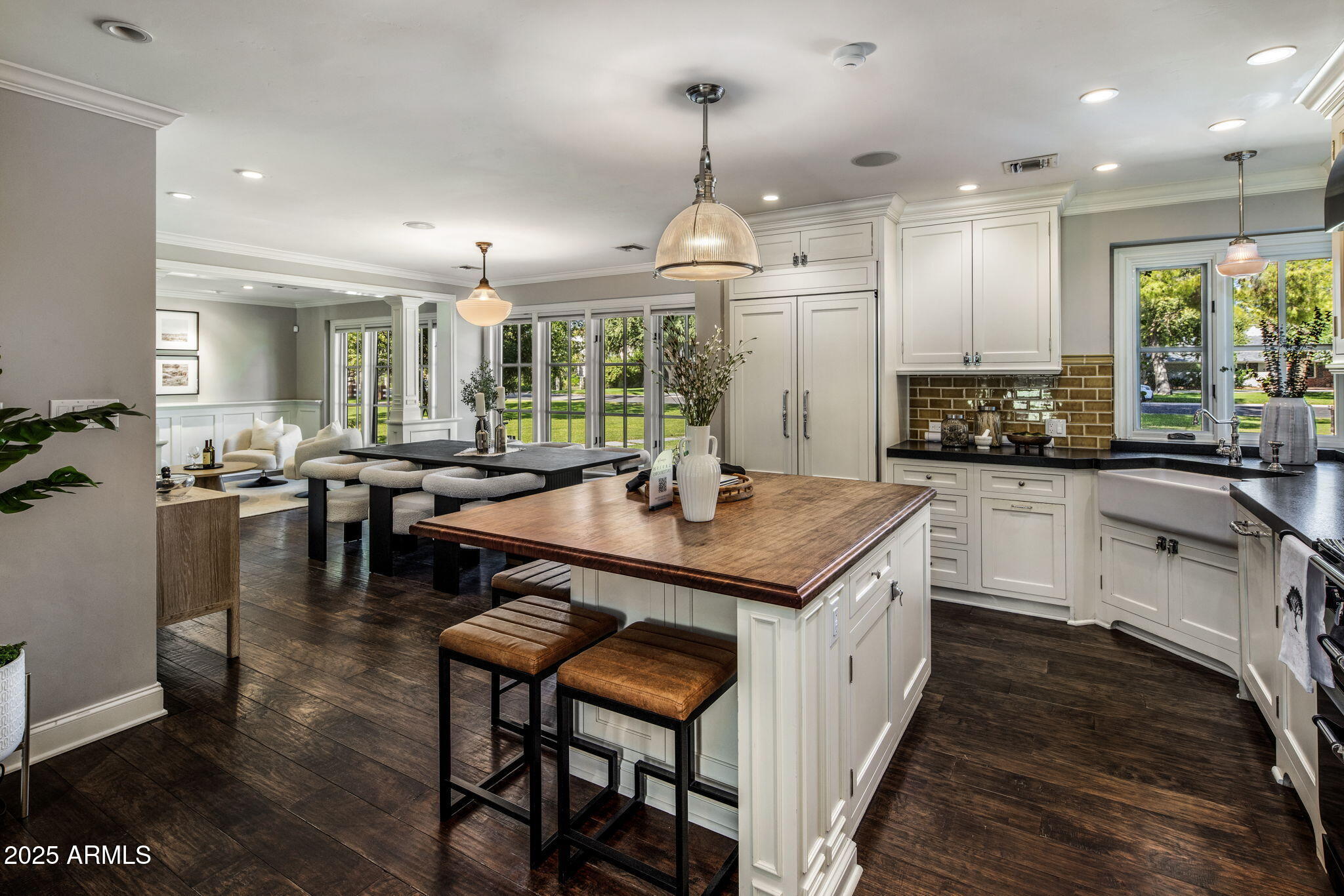 525 W Berridge Lane, Phoenix