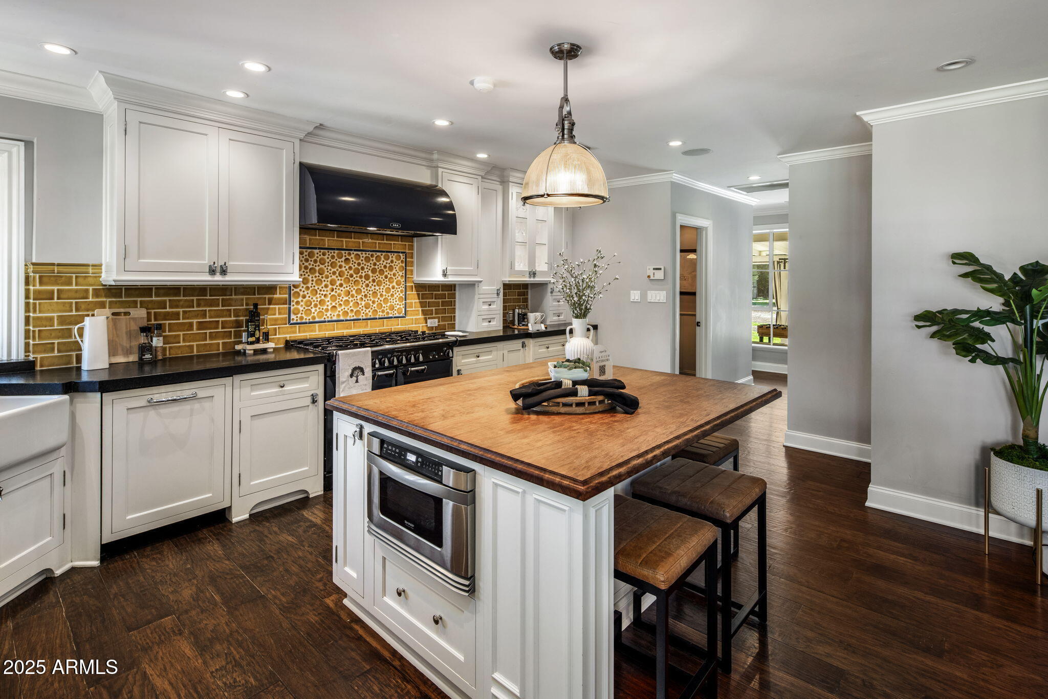 525 W Berridge Lane, Phoenix